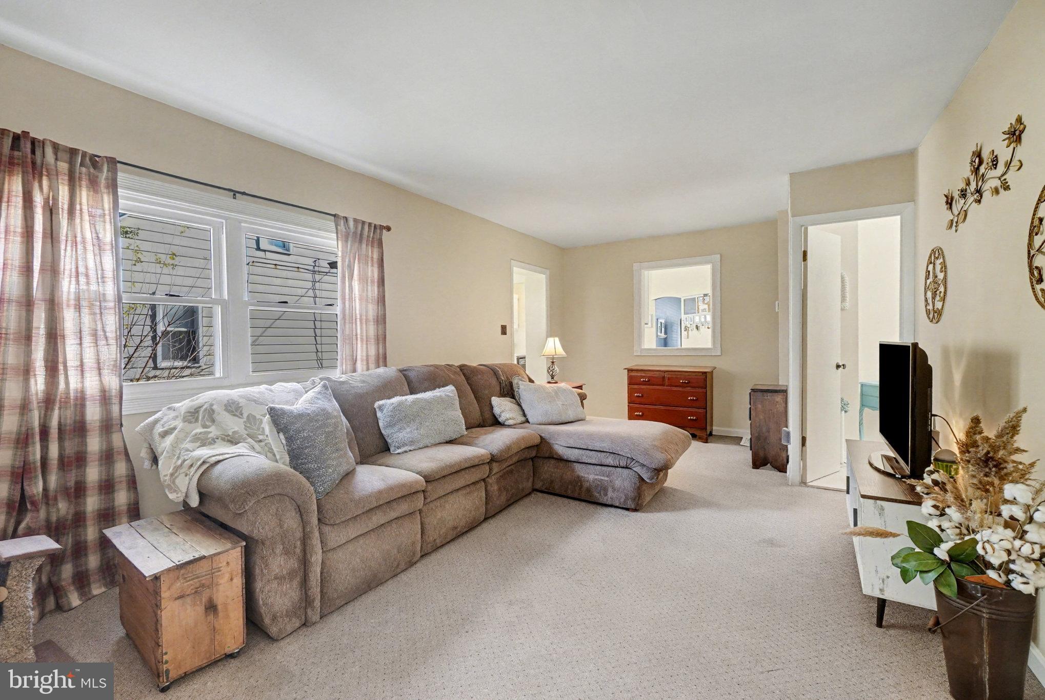 CHESAPEAKE TERRACE - Residential