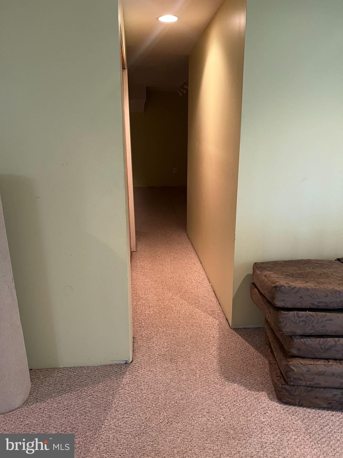 SPRING RIDGE - Residential