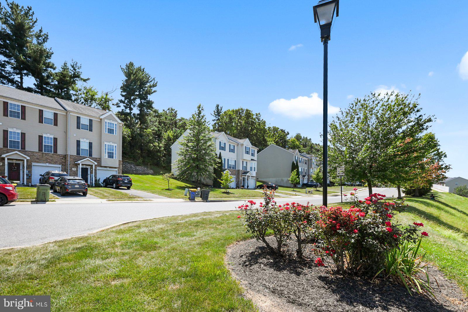 PEACEFIELDS - Residential