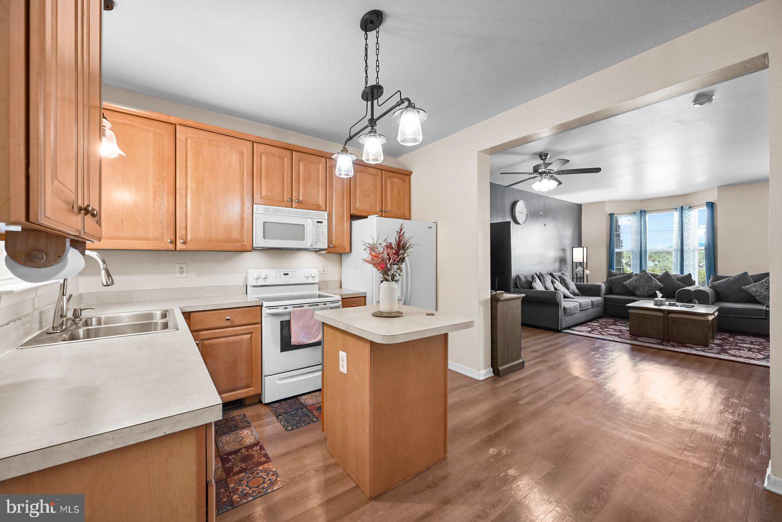 PEACEFIELDS - Residential