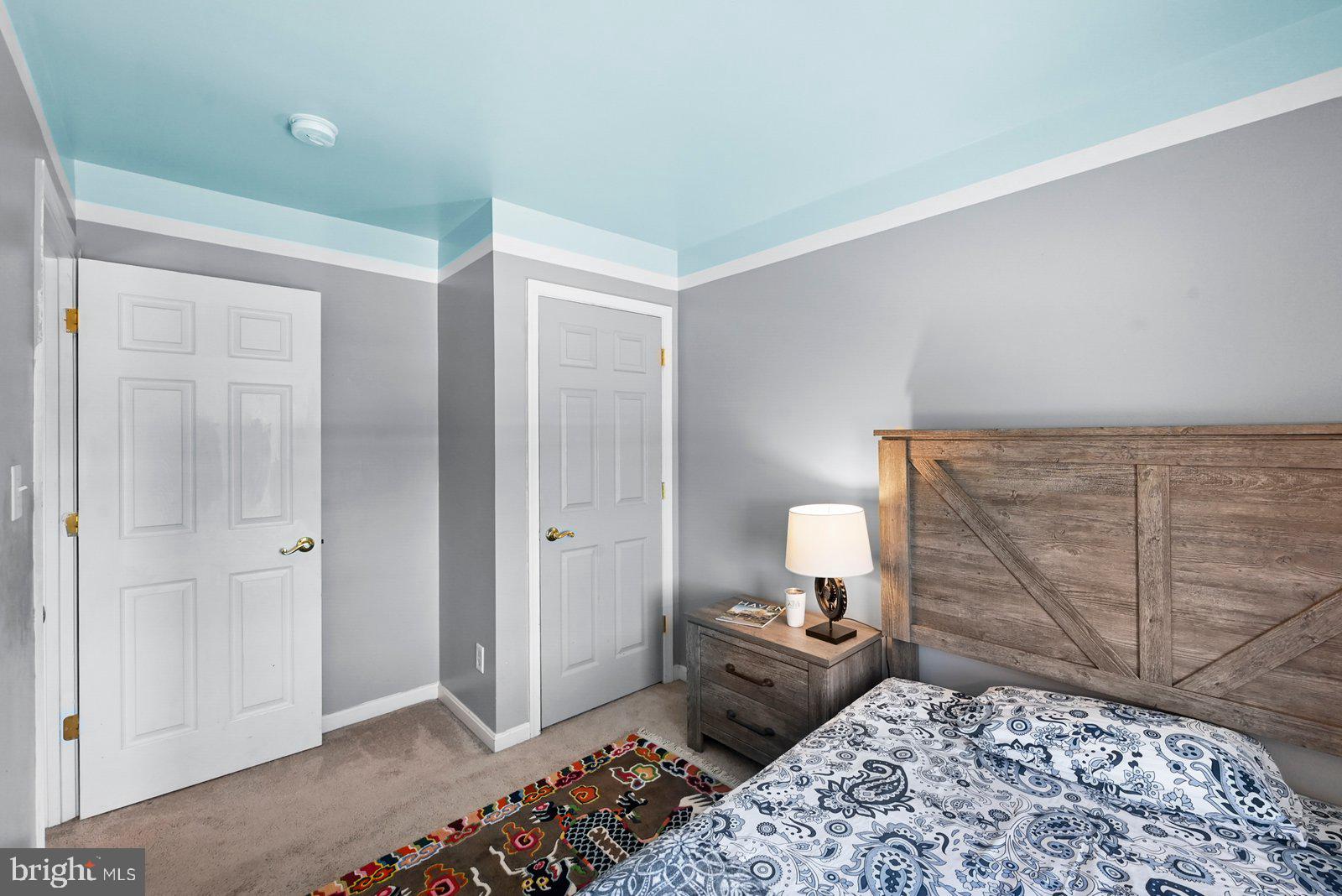 PEACEFIELDS - Residential