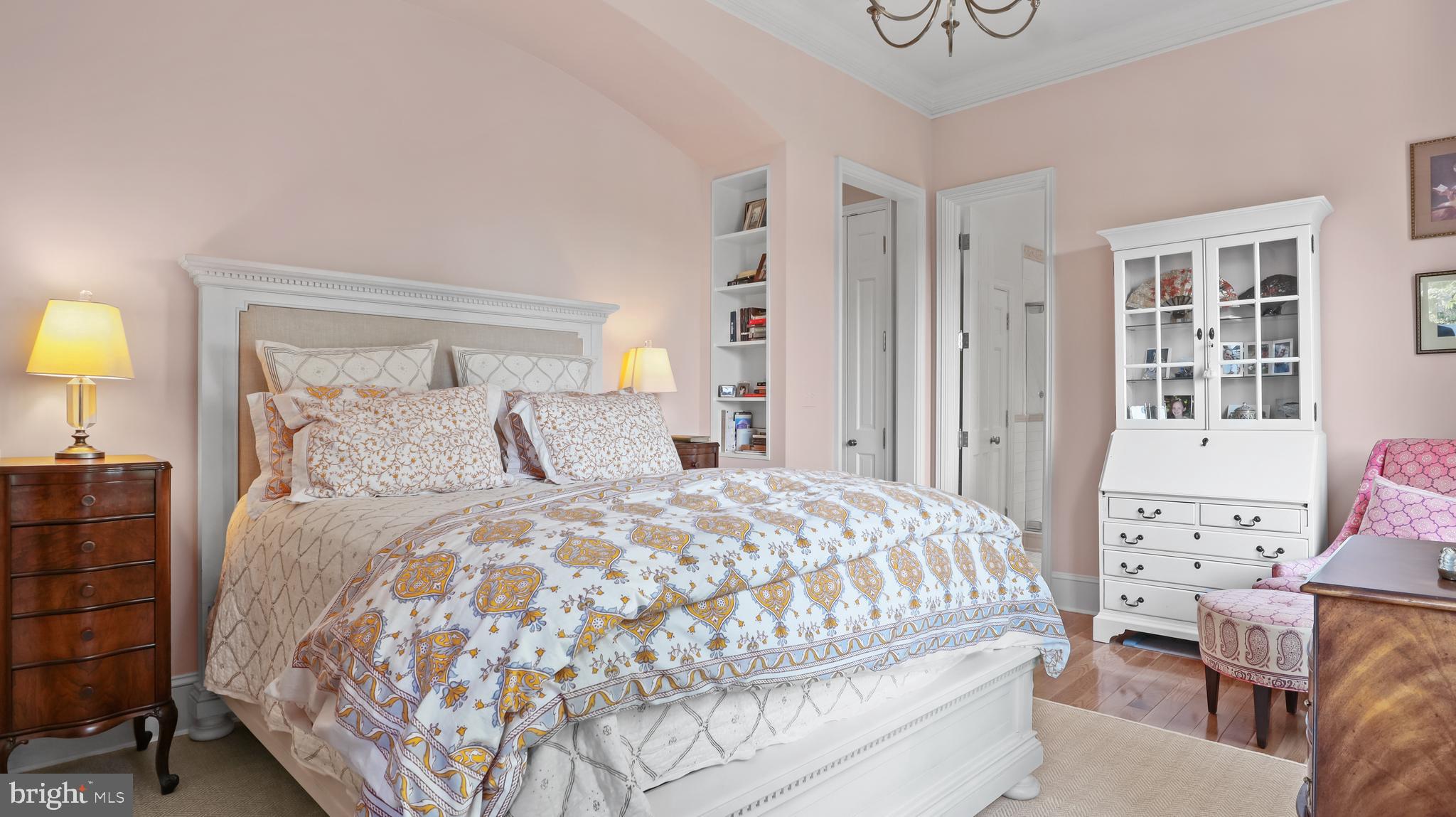 GEORGETOWN - Residential
