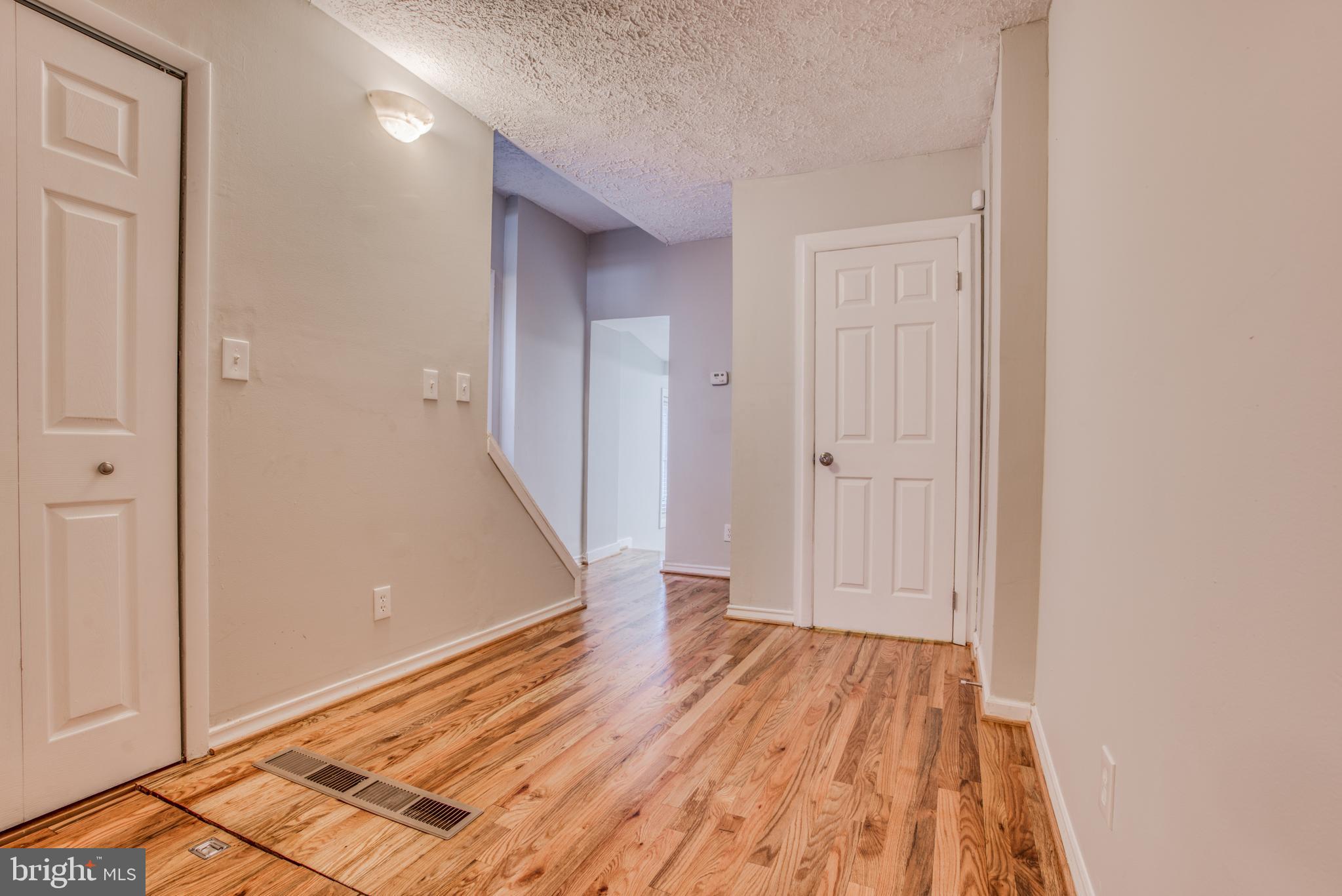 FEDERAL HILL HISTORIC DISTRICT - Residential Lease