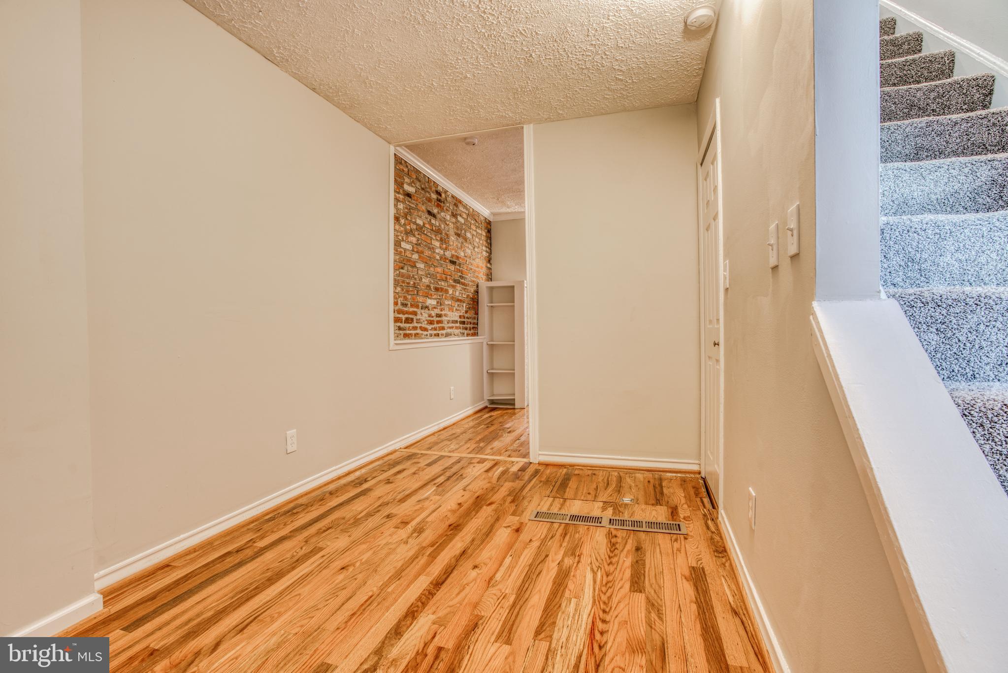 FEDERAL HILL HISTORIC DISTRICT - Residential Lease