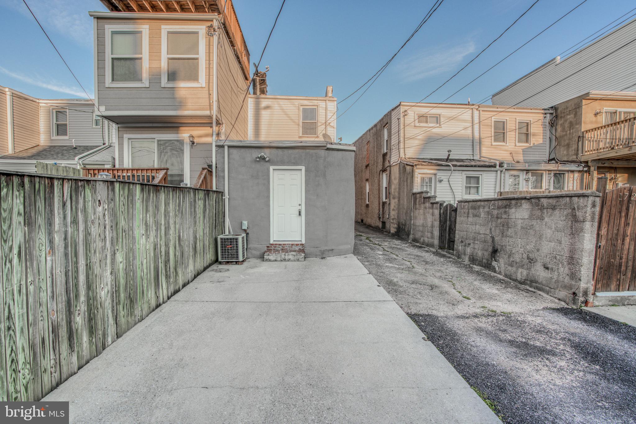 FEDERAL HILL HISTORIC DISTRICT - Residential Lease