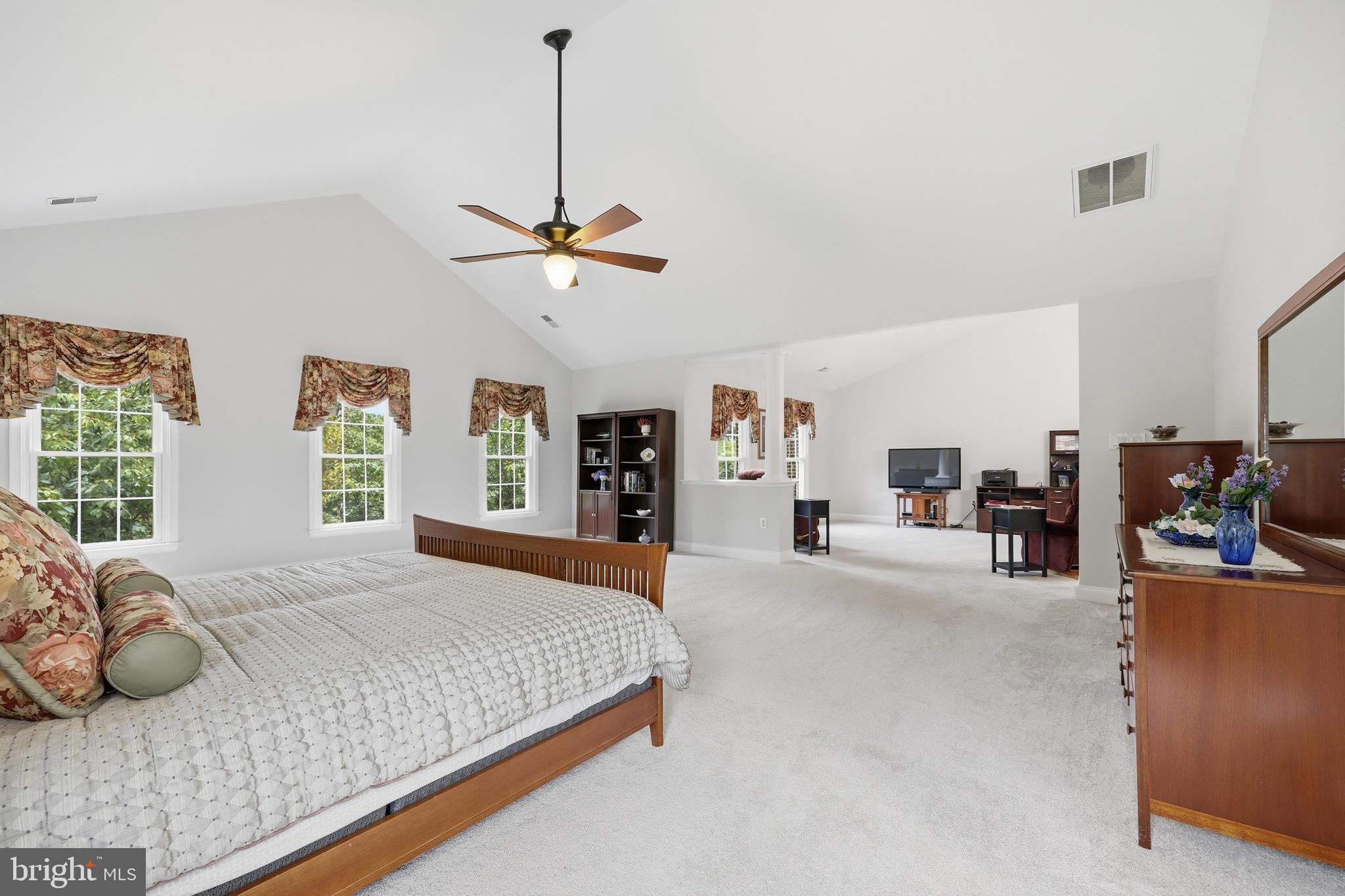 NORBECK GROVE - Residential