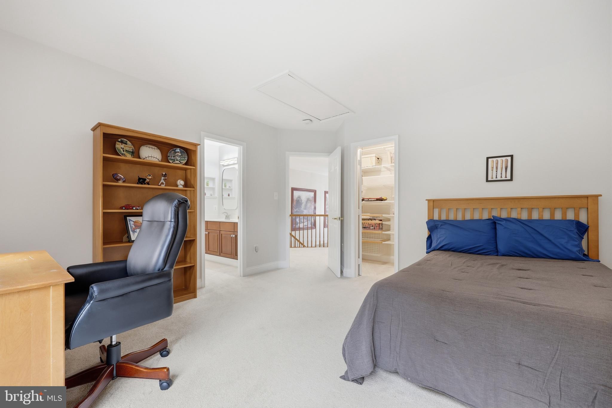 NORBECK GROVE - Residential