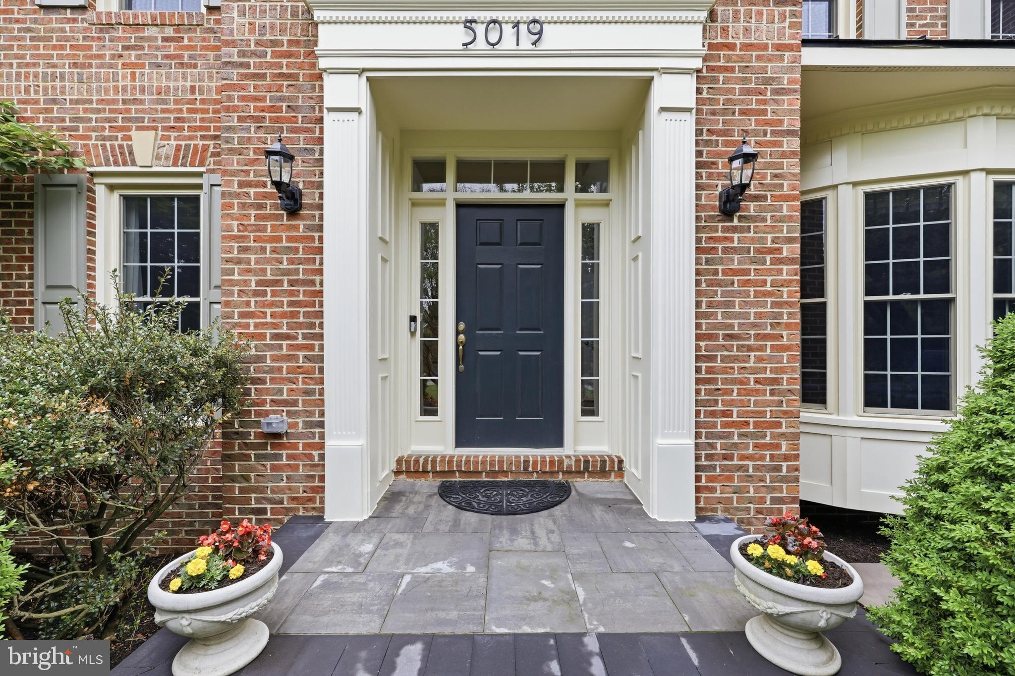 5019 TOTHILL