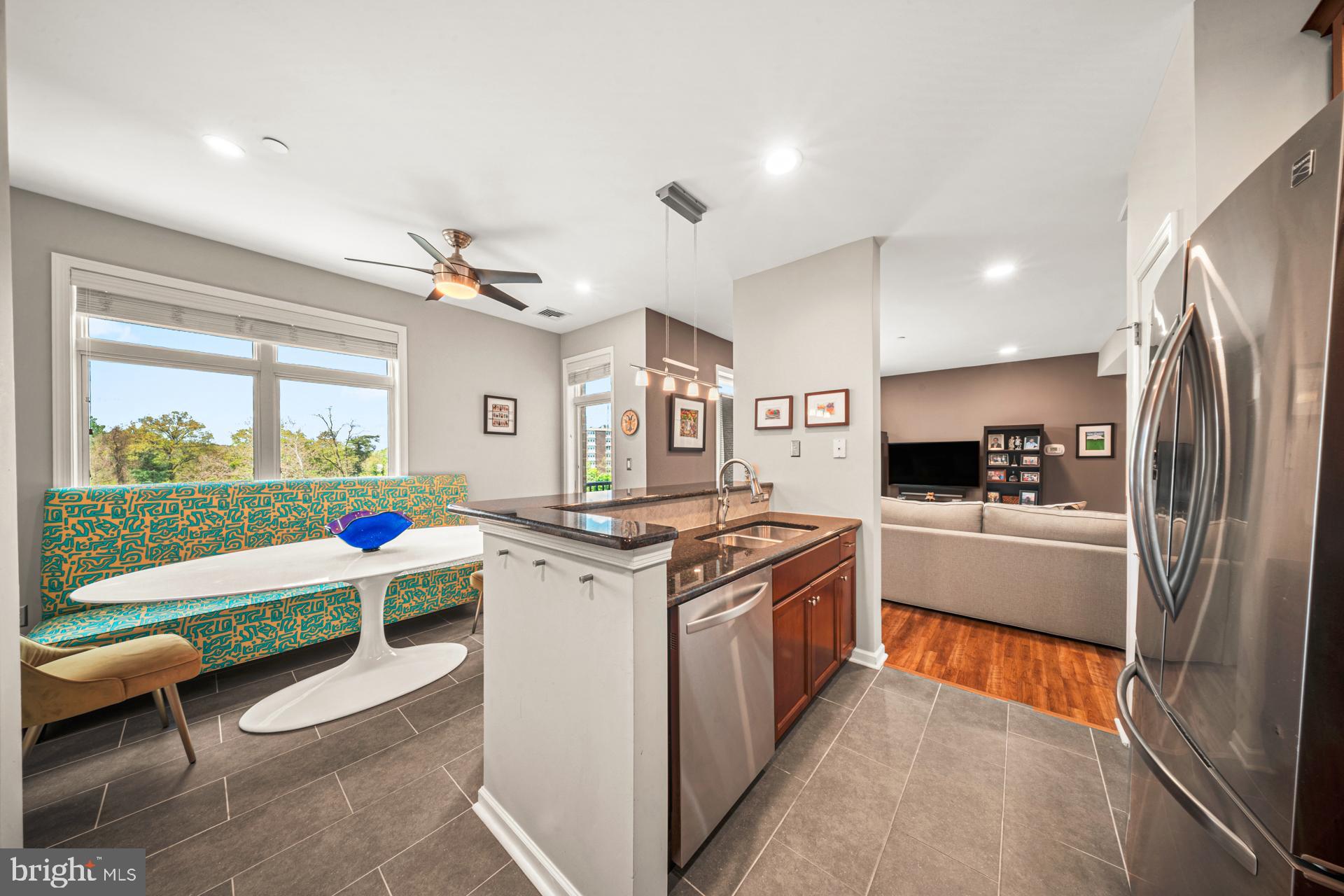 HUNTINGDON PLACE - Residential