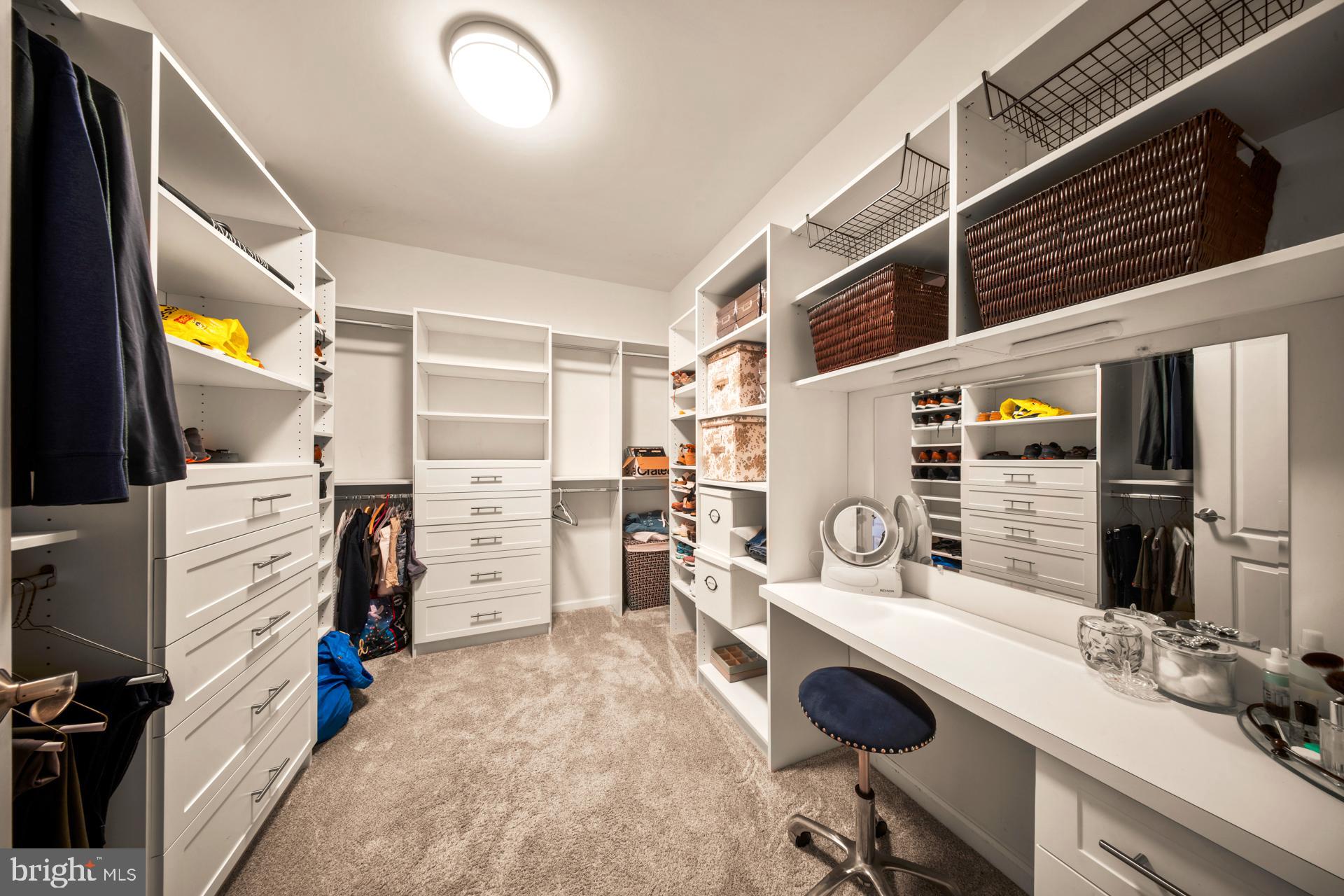 HUNTINGDON PLACE - Residential