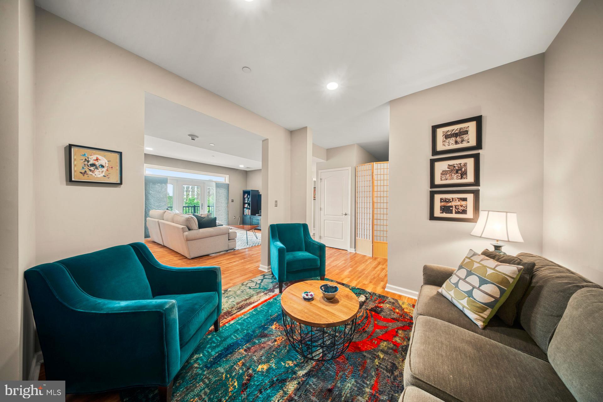HUNTINGDON PLACE - Residential