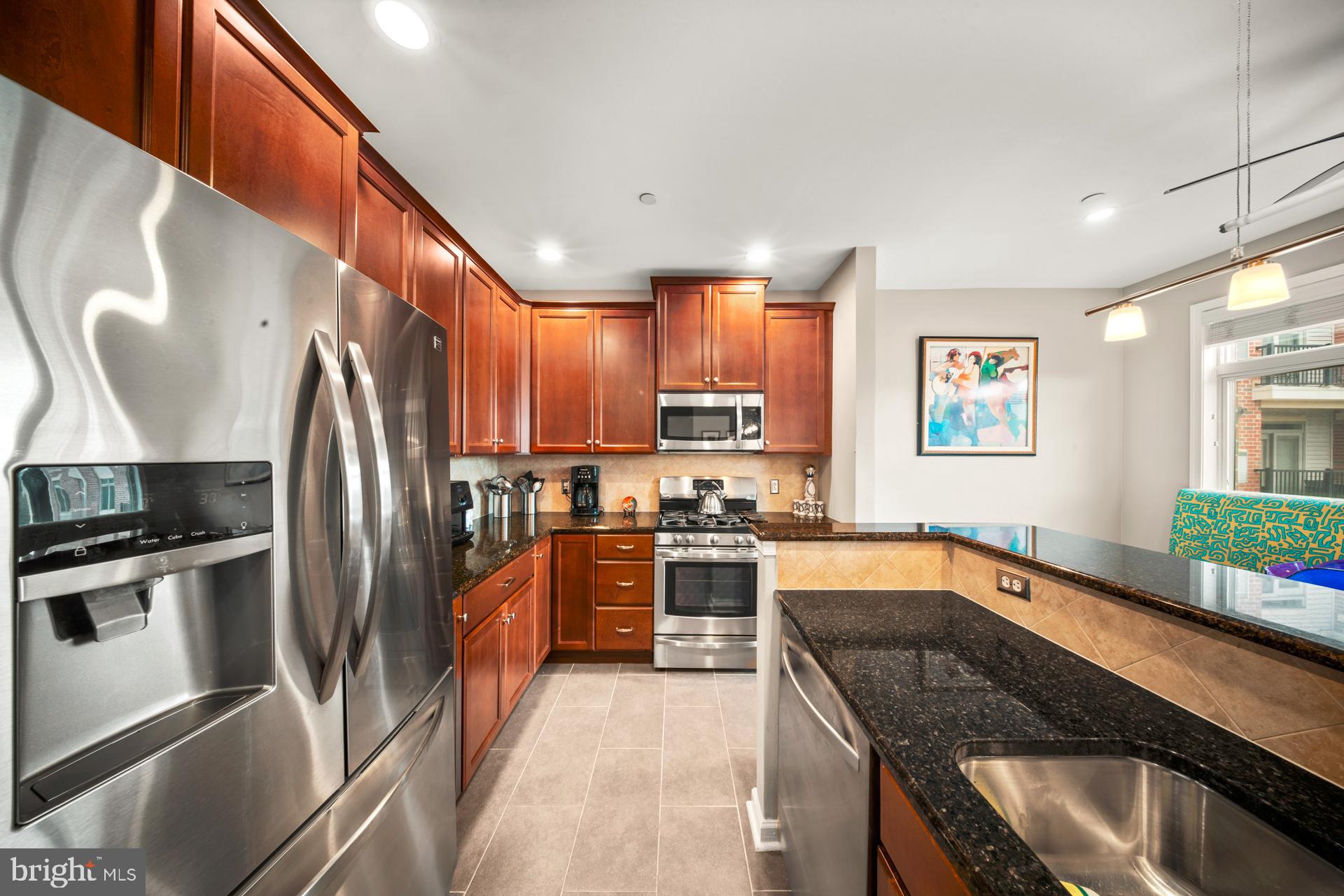 HUNTINGDON PLACE - Residential