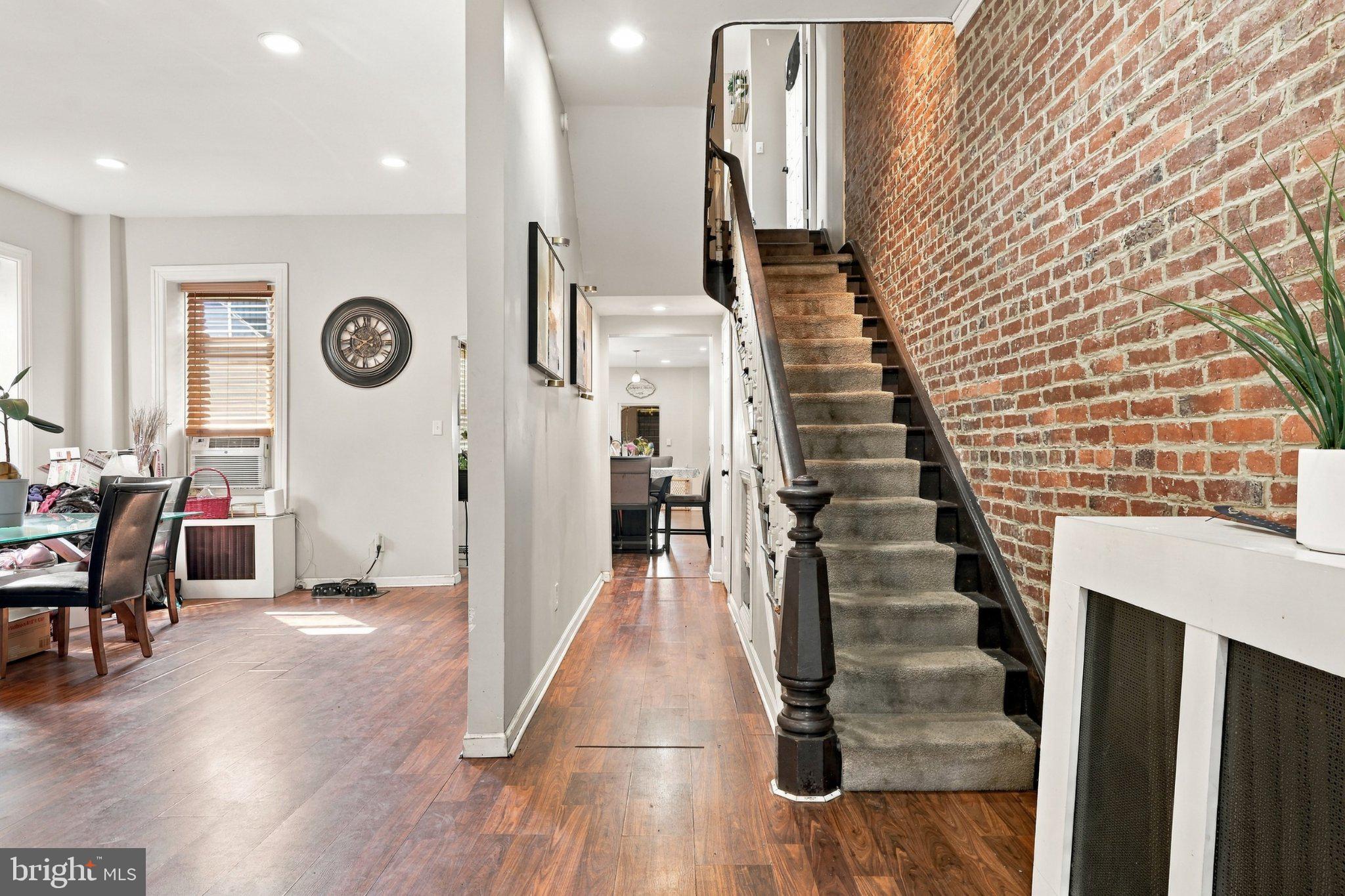 240 N 3RD STREET