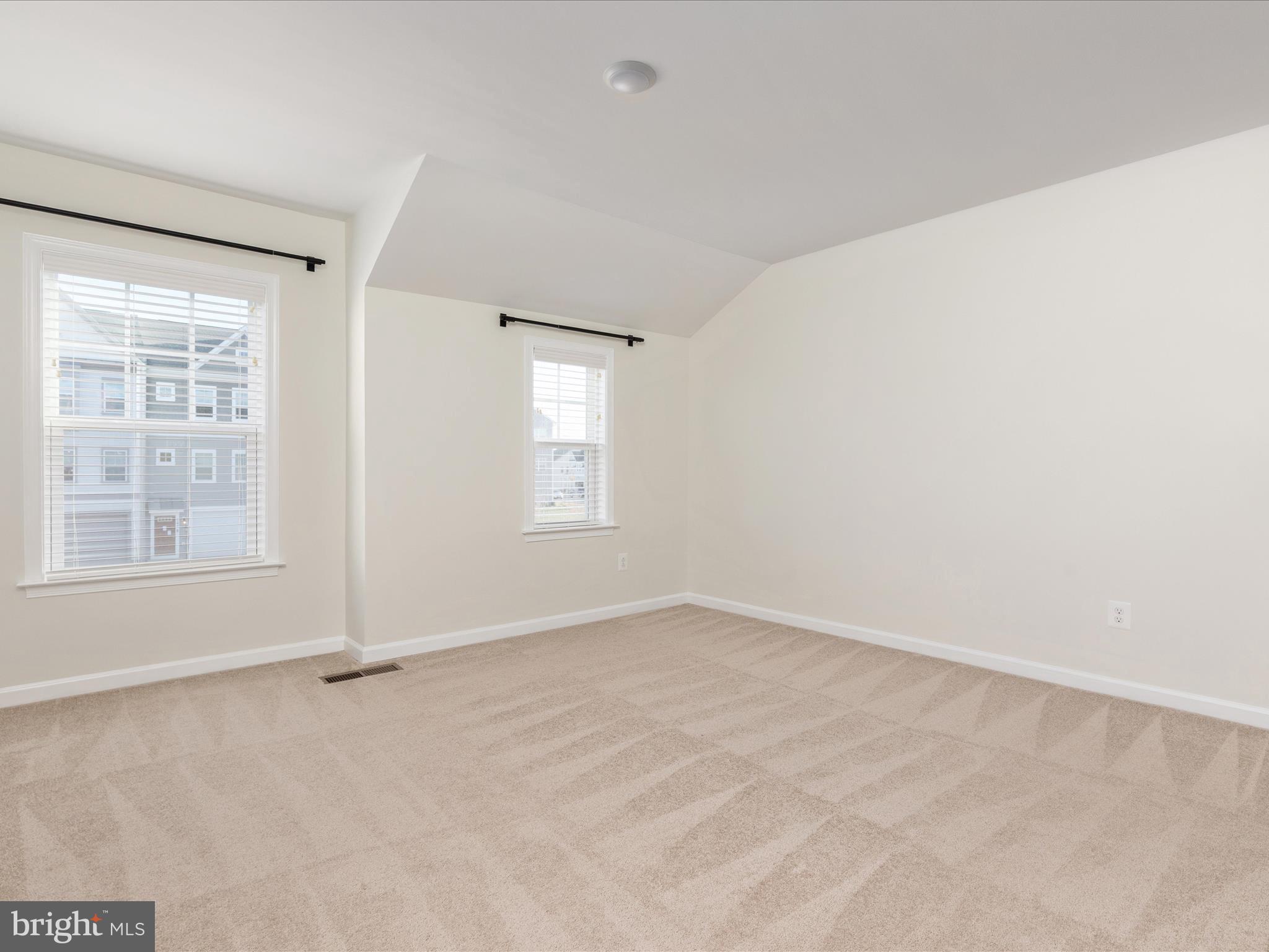 SNOWDEN BRIDGE - Residential