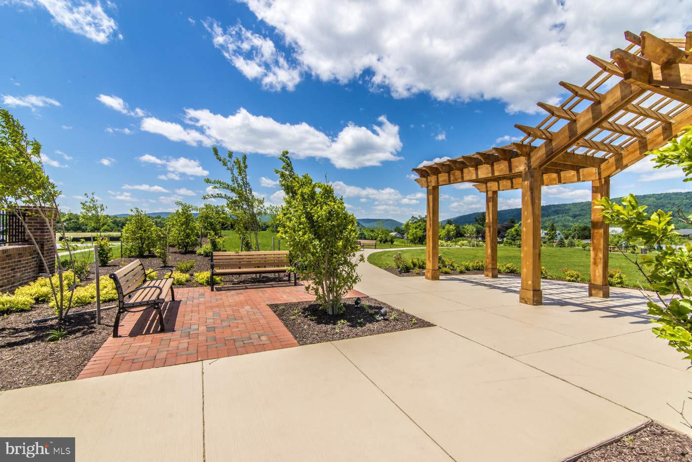 BRUNSWICK CROSSING - Residential