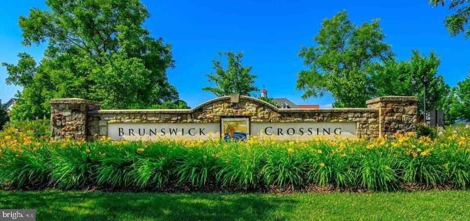 BRUNSWICK CROSSING - Residential