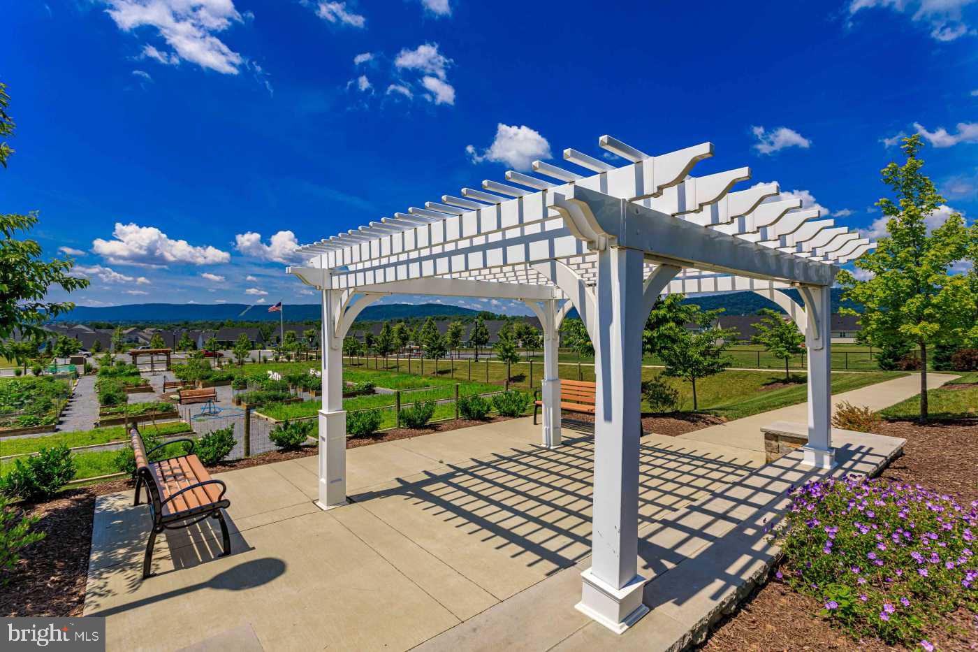 BRUNSWICK CROSSING - Residential