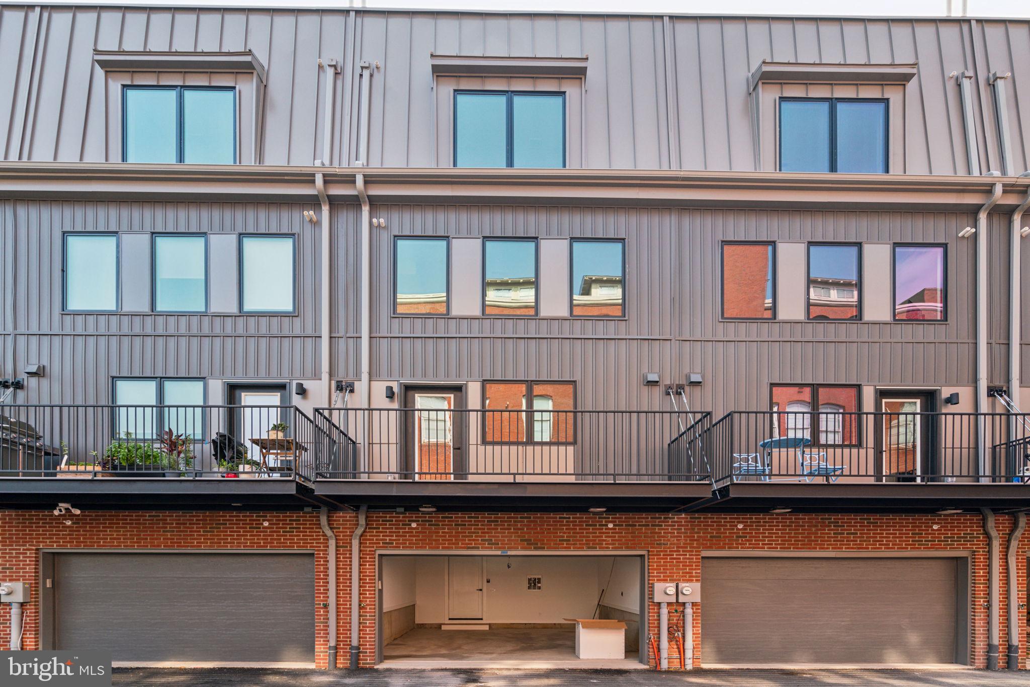 GRADUATE HOSPITAL - Residential