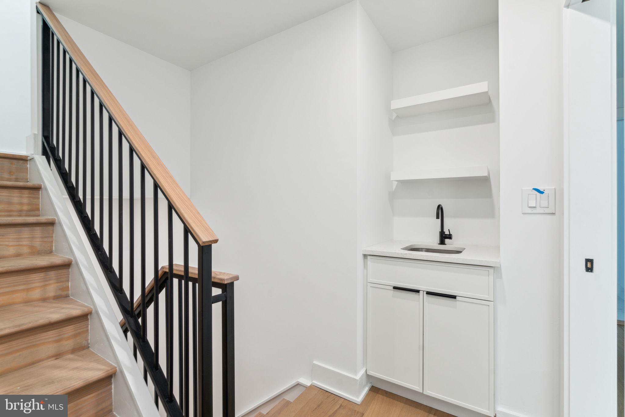 GRADUATE HOSPITAL - Residential