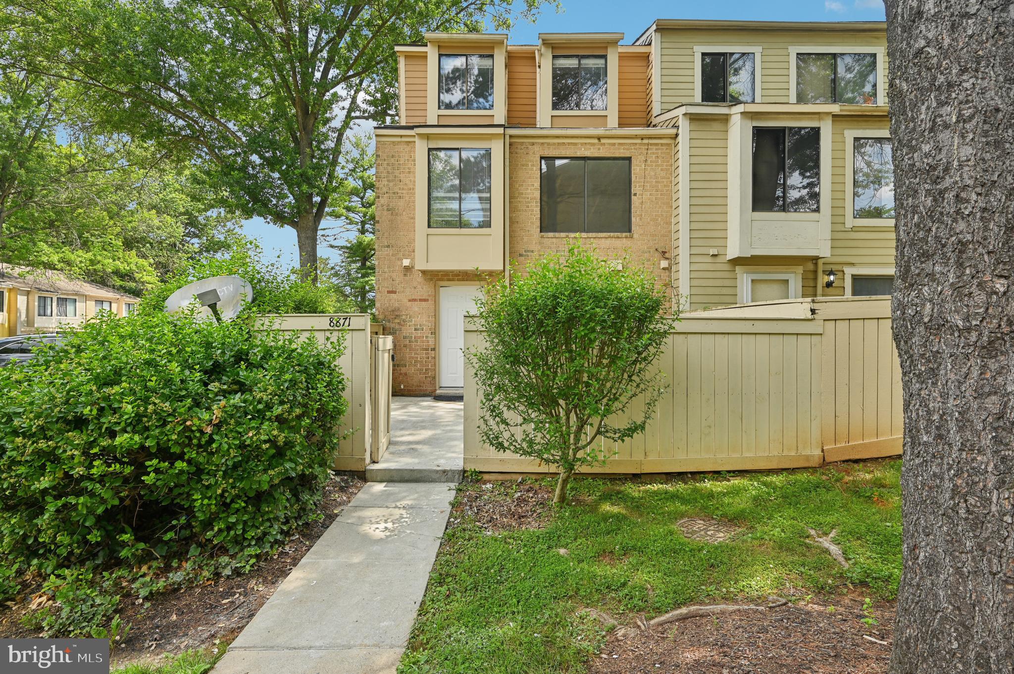 Step into comfort and style in this beautifully updated Montgomery Village townhome. With 3 bedrooms and 2.5 bathrooms, this home offers a flexible layout perfect for a variety of living needs. The main level features an open-concept kitchen with granite countertops, stainless steel appliances, and a sleek tiled backsplash—ideal for cooking and entertaining. Enjoy oversized windows that fill the home with natural light. The layout includes two bedrooms and a full bath on the middle level, plus a private top-floor suite with its own full bathroom. A fenced outdoor space adds room for relaxing or hosting. Located minutes from shopping, dining, Lake Marion Community Center & Pool, North Creek Lake Park, and with easy access to I-270. Served by Montgomery County Public Schools, don't miss this fantastic opportunity for a home that offers both style and convenience.