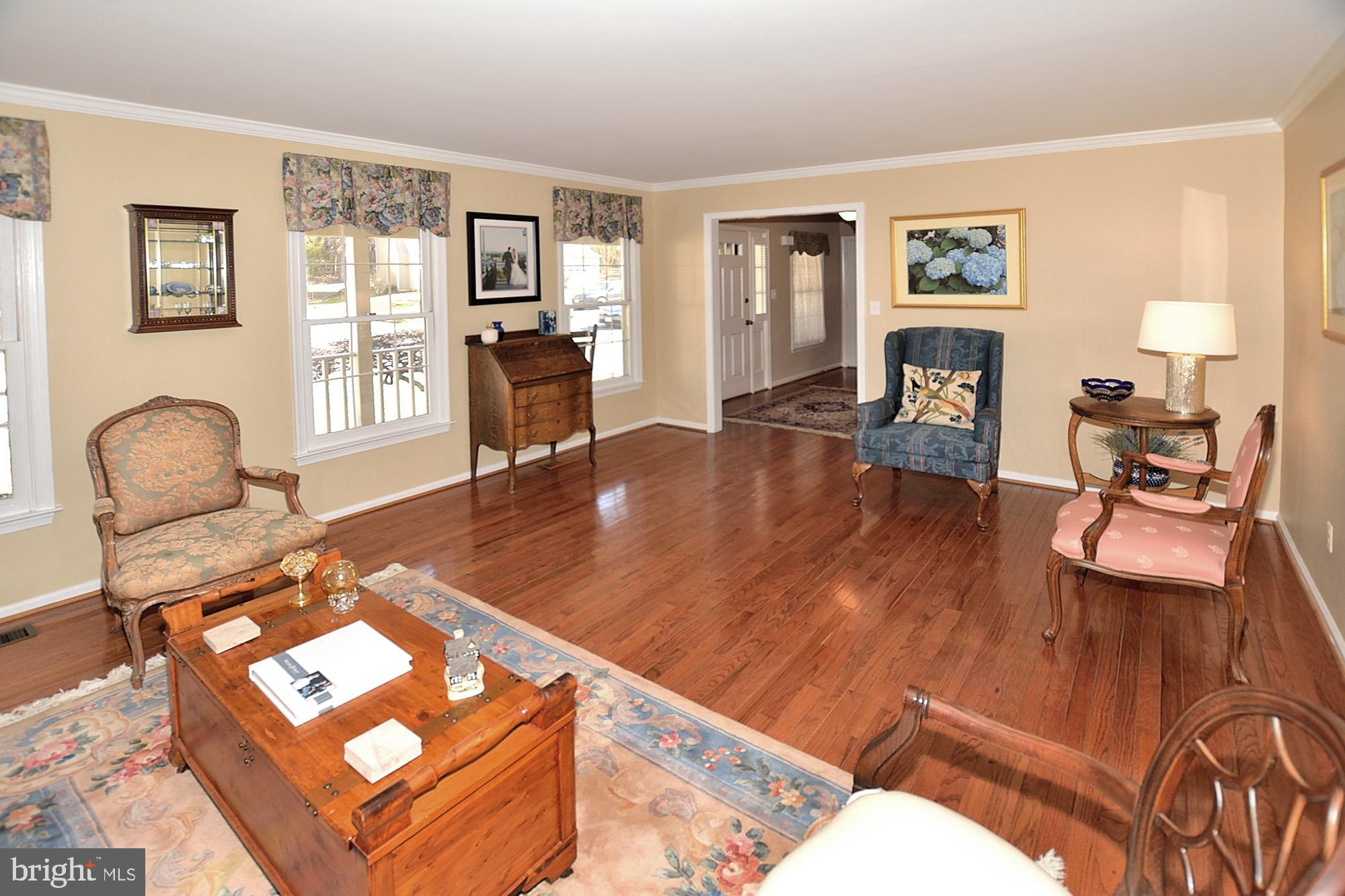 BURKE CENTRE - Residential