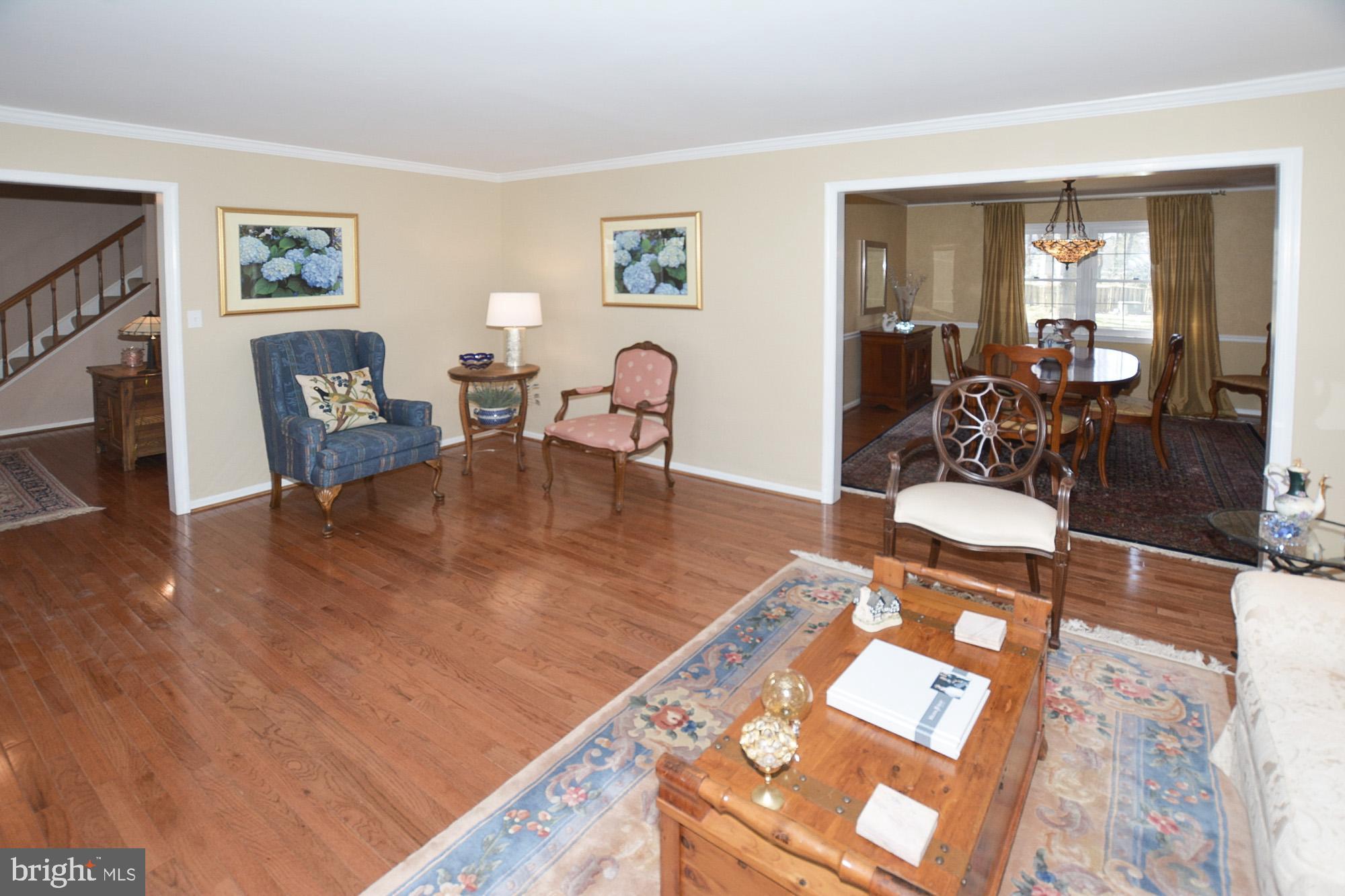 BURKE CENTRE - Residential