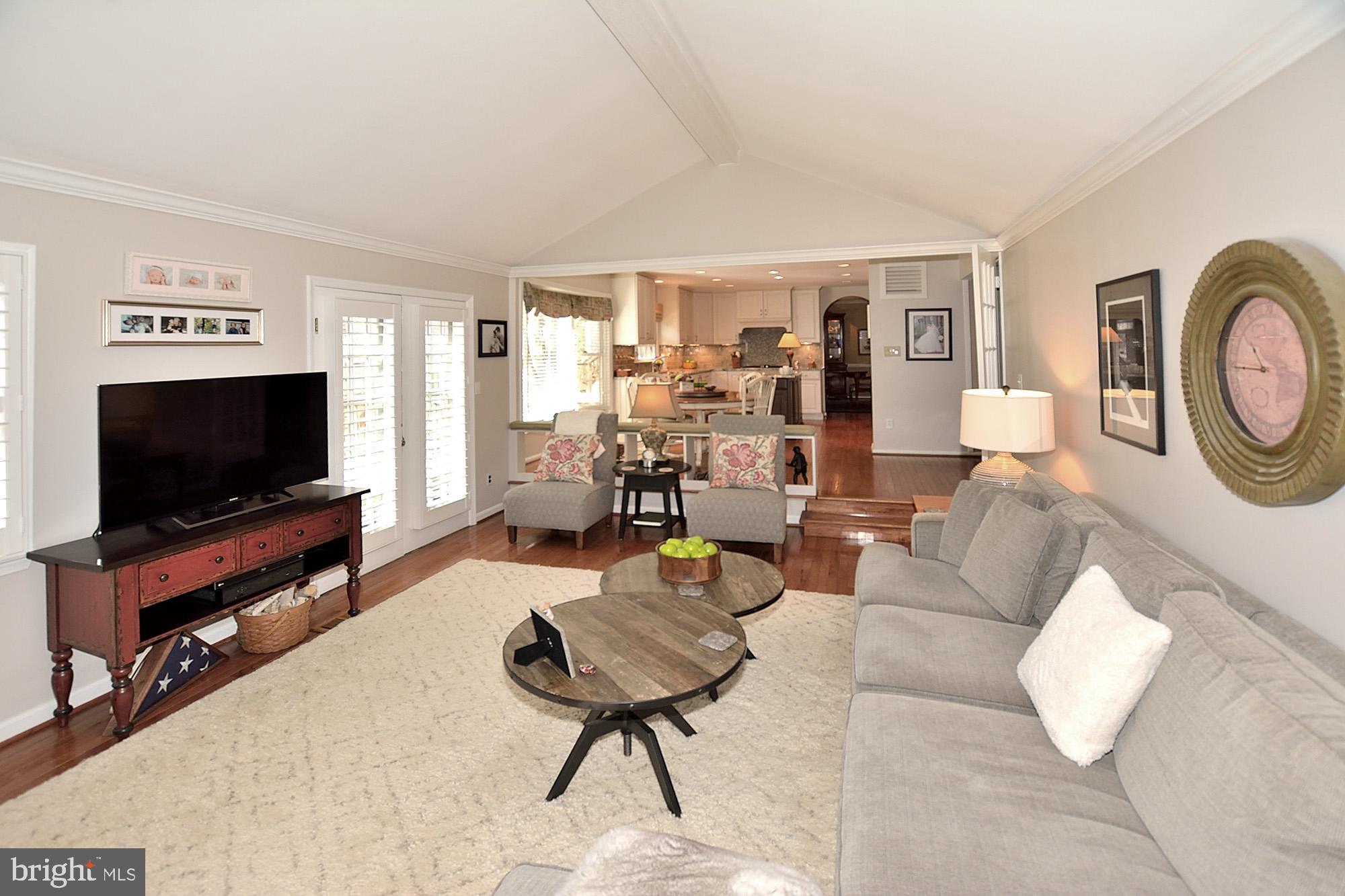 BURKE CENTRE - Residential