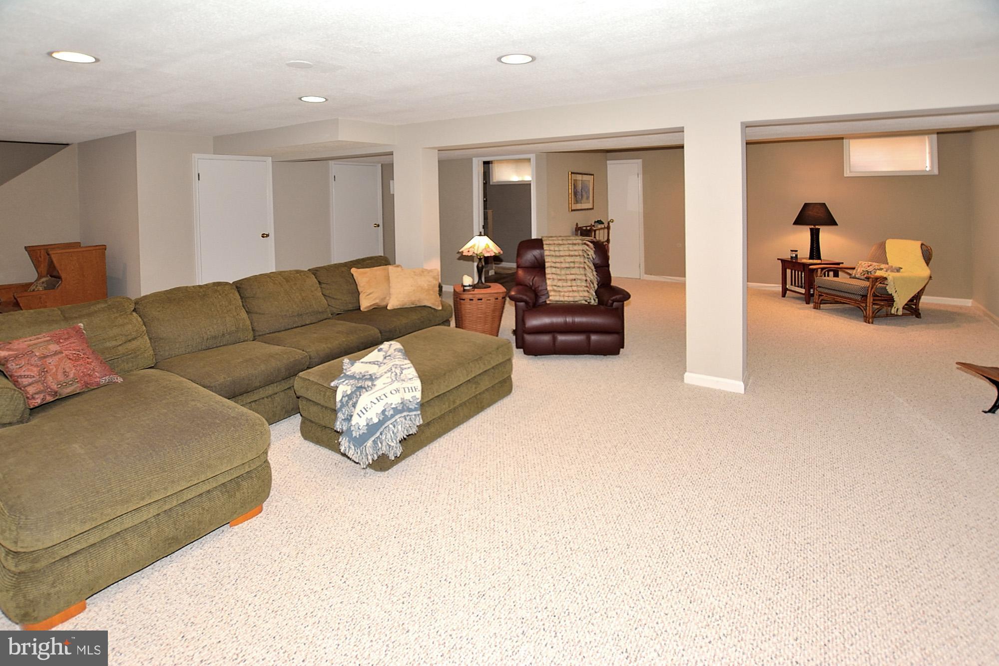 BURKE CENTRE - Residential