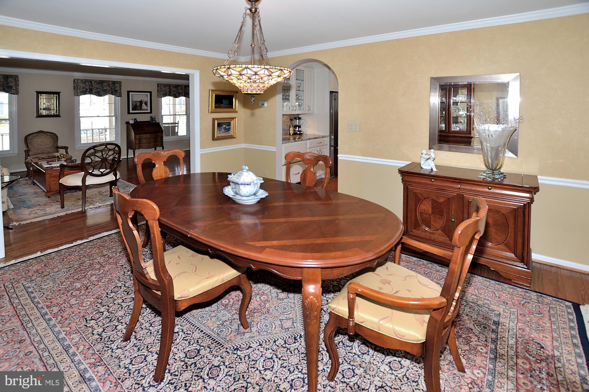 BURKE CENTRE - Residential