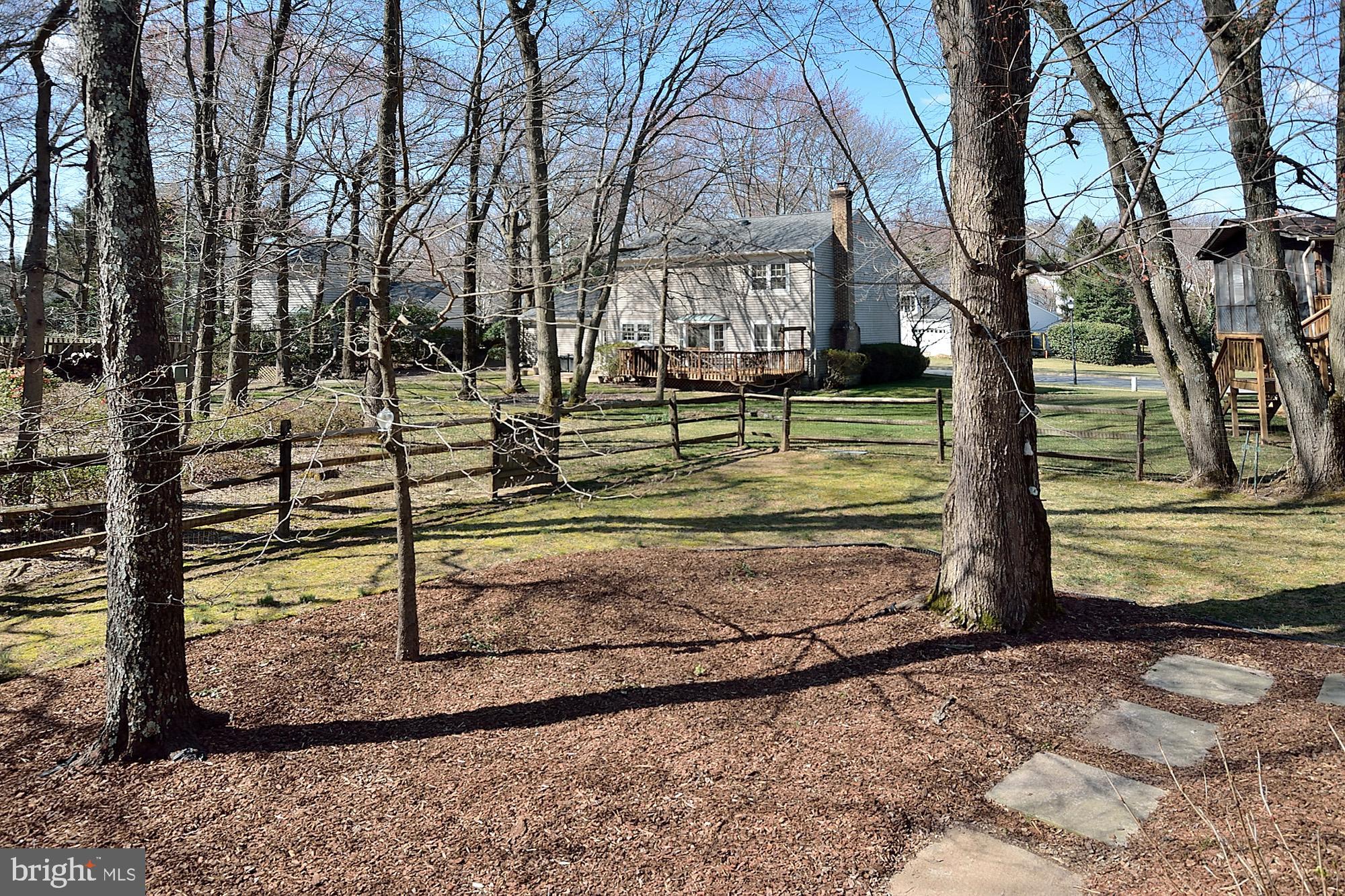 BURKE CENTRE - Residential