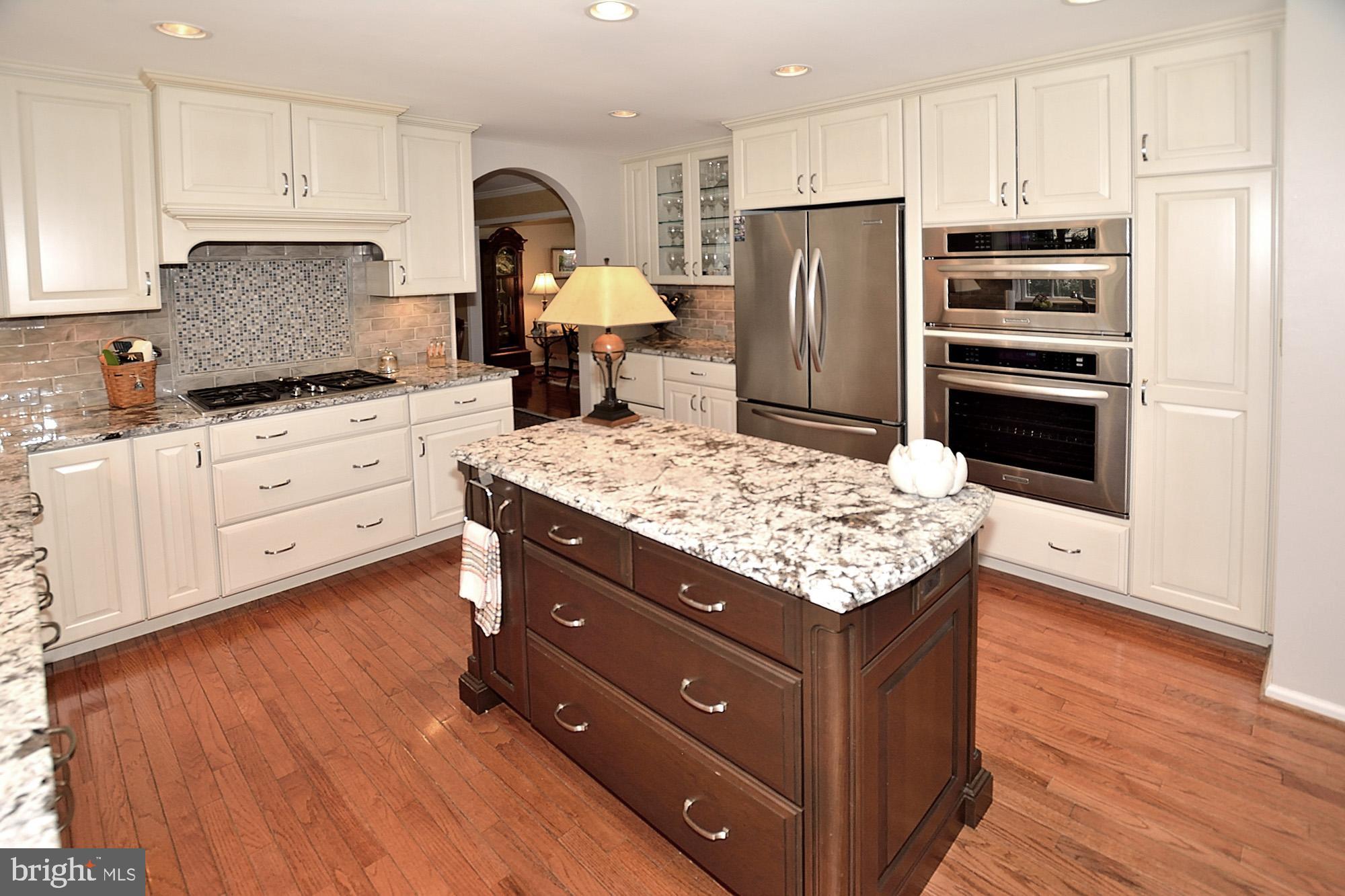 BURKE CENTRE - Residential