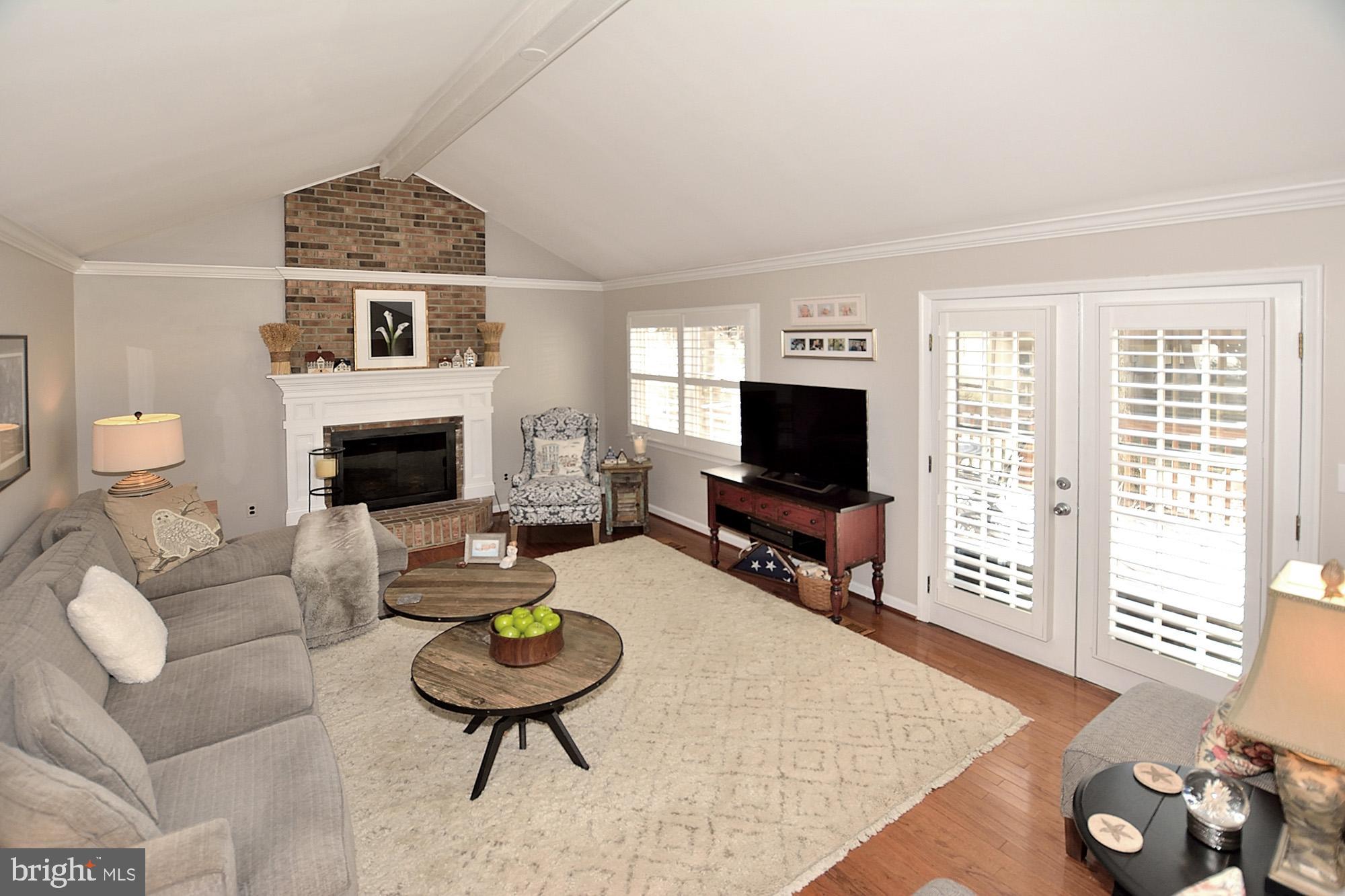 BURKE CENTRE - Residential