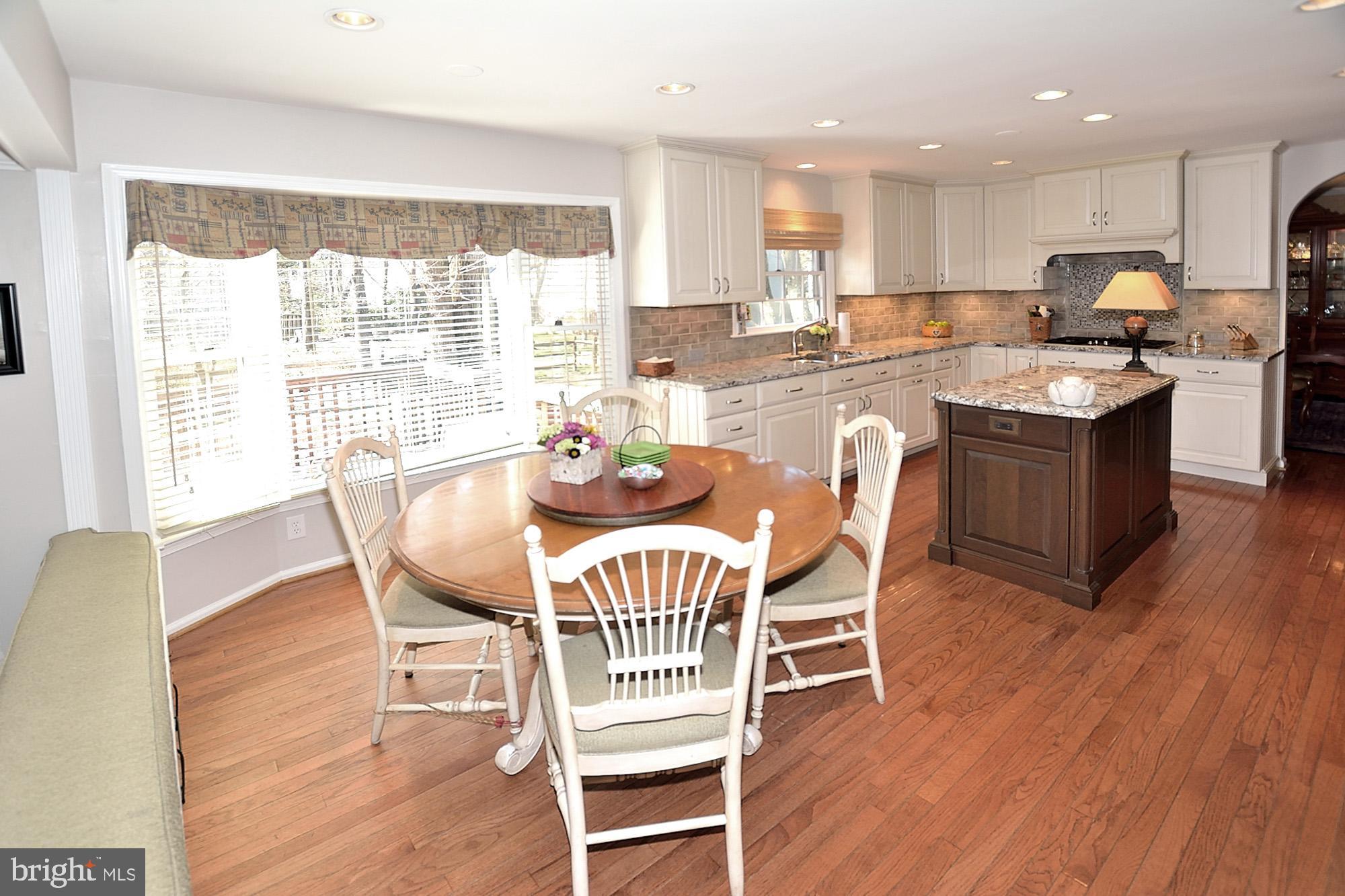 BURKE CENTRE - Residential