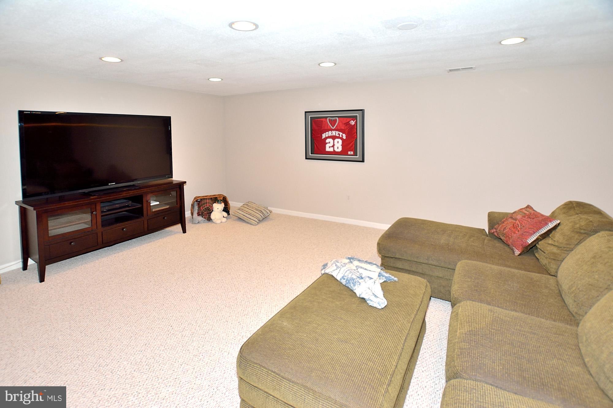 BURKE CENTRE - Residential