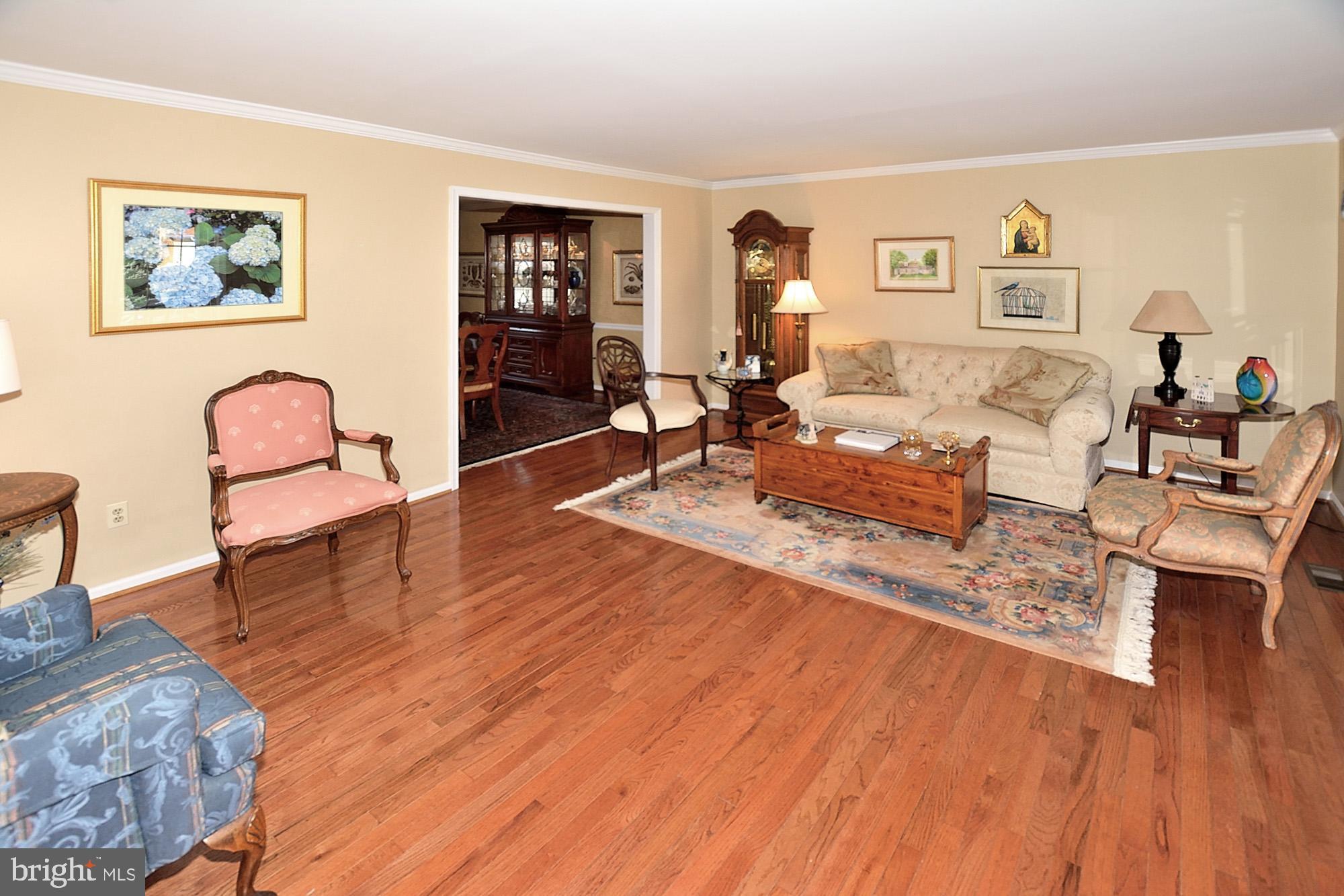 BURKE CENTRE - Residential