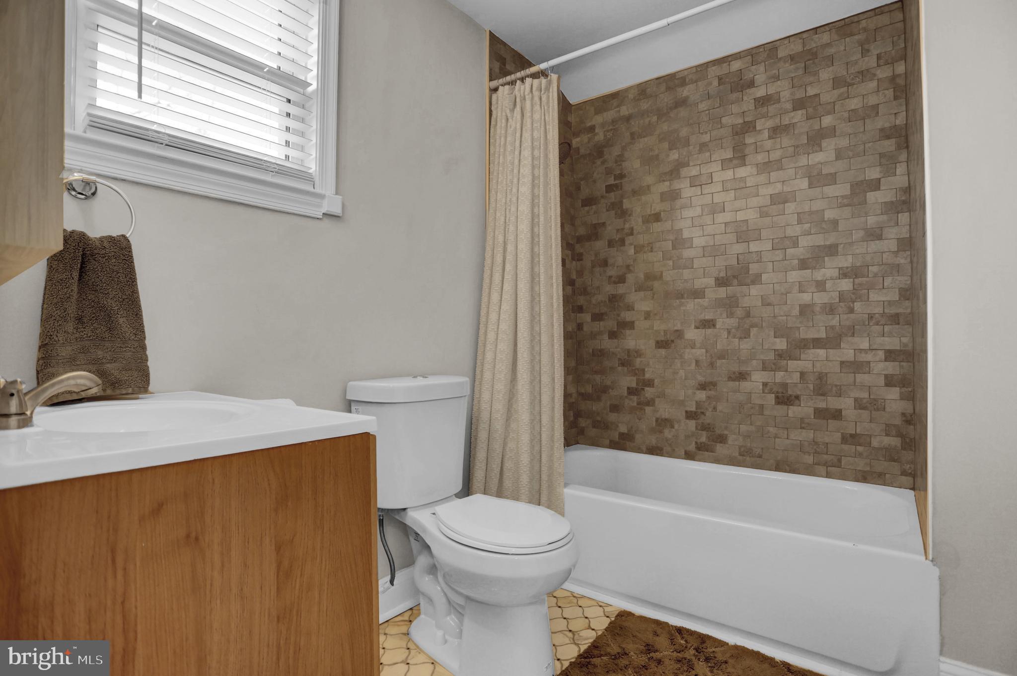 UPPER PARK HEIGHTS - Residential