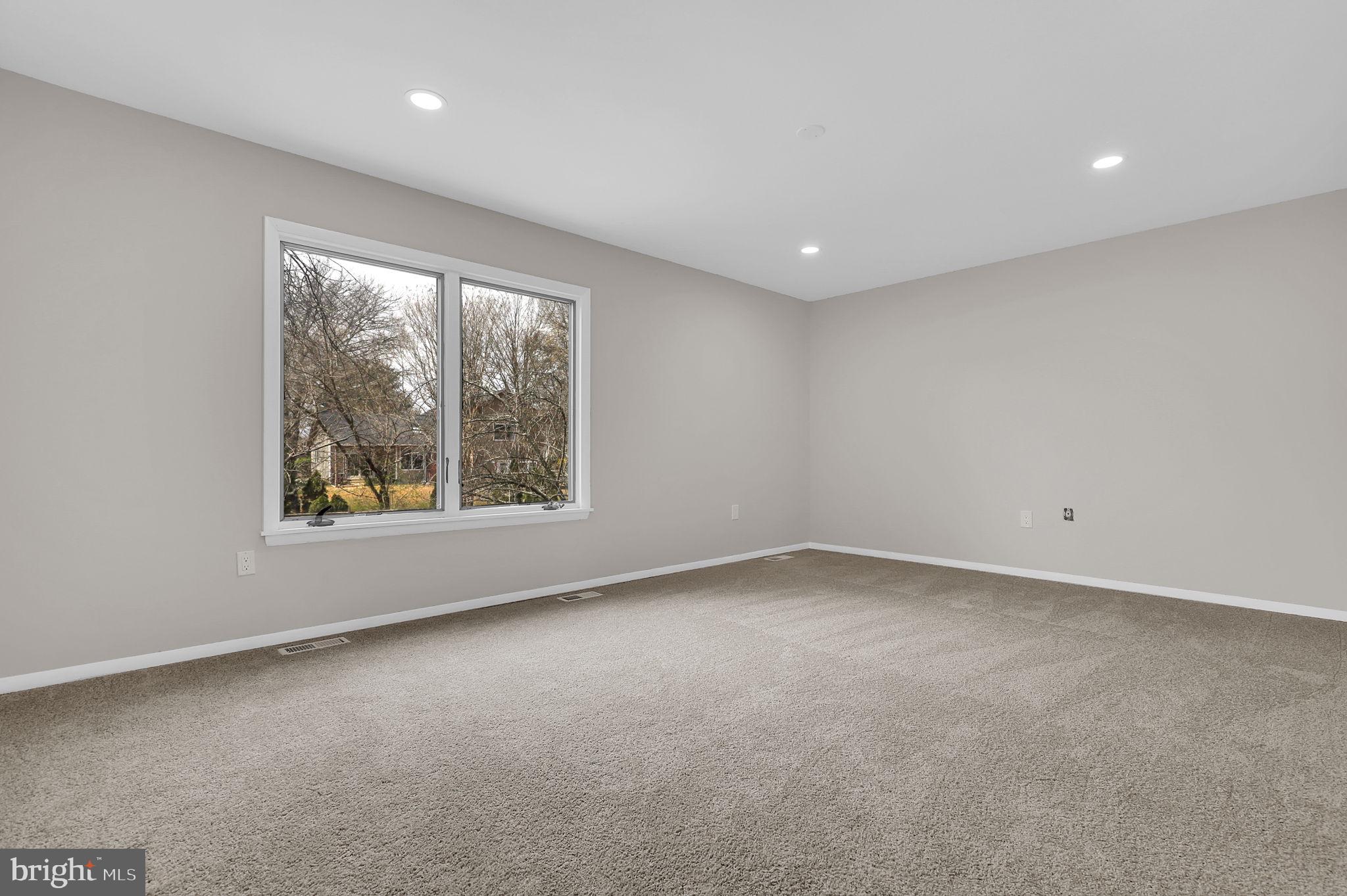 CHURCHILL TOWN SECTOR - Residential