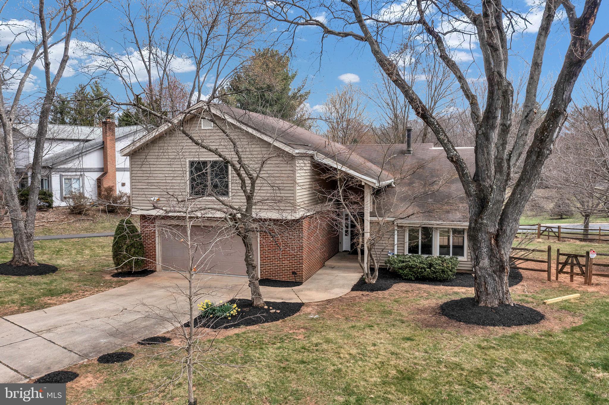 CHURCHILL TOWN SECTOR - Residential