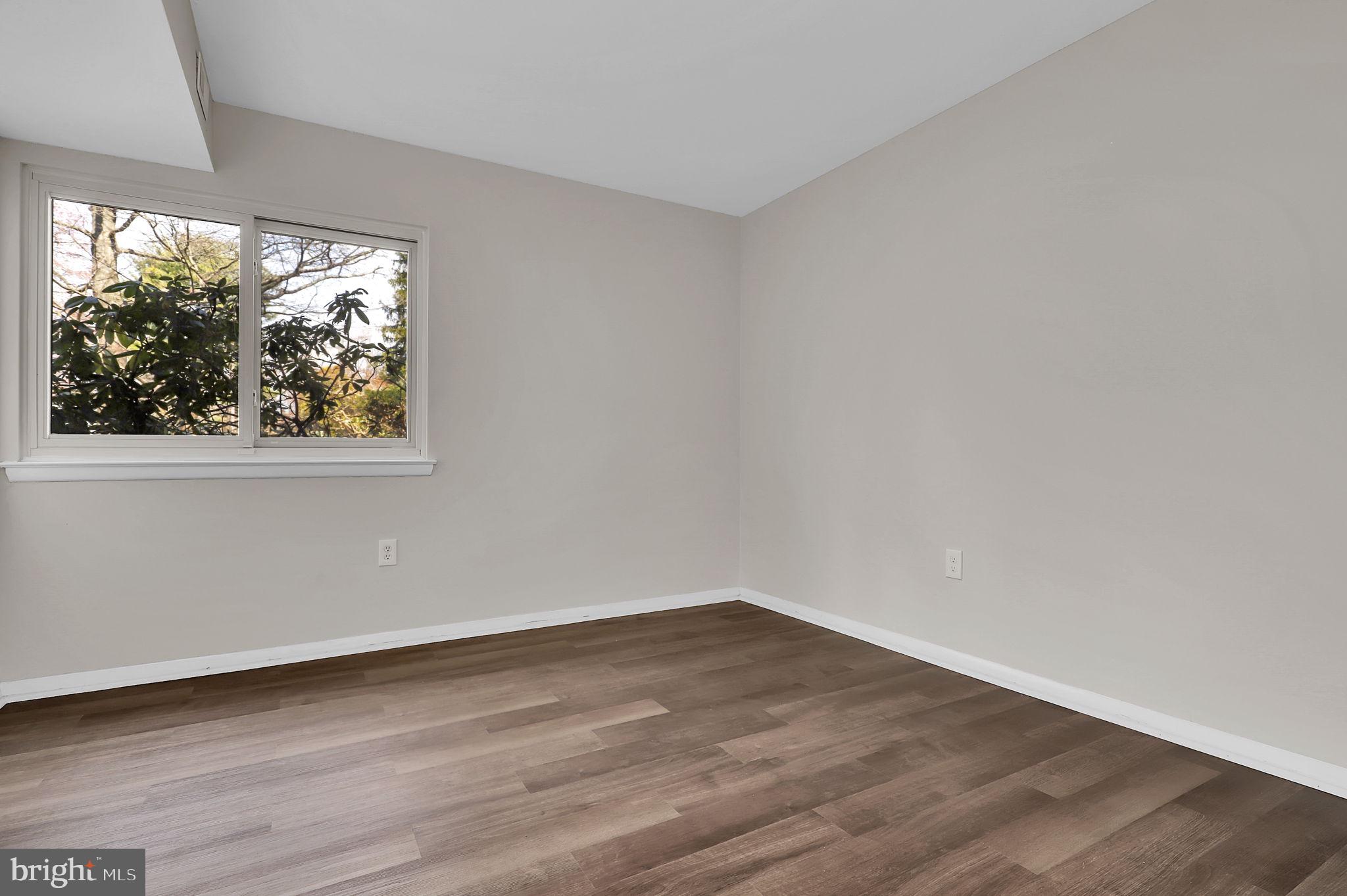 CHURCHILL TOWN SECTOR - Residential