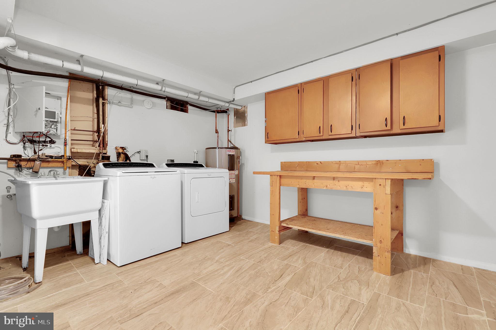 CHURCHILL TOWN SECTOR - Residential