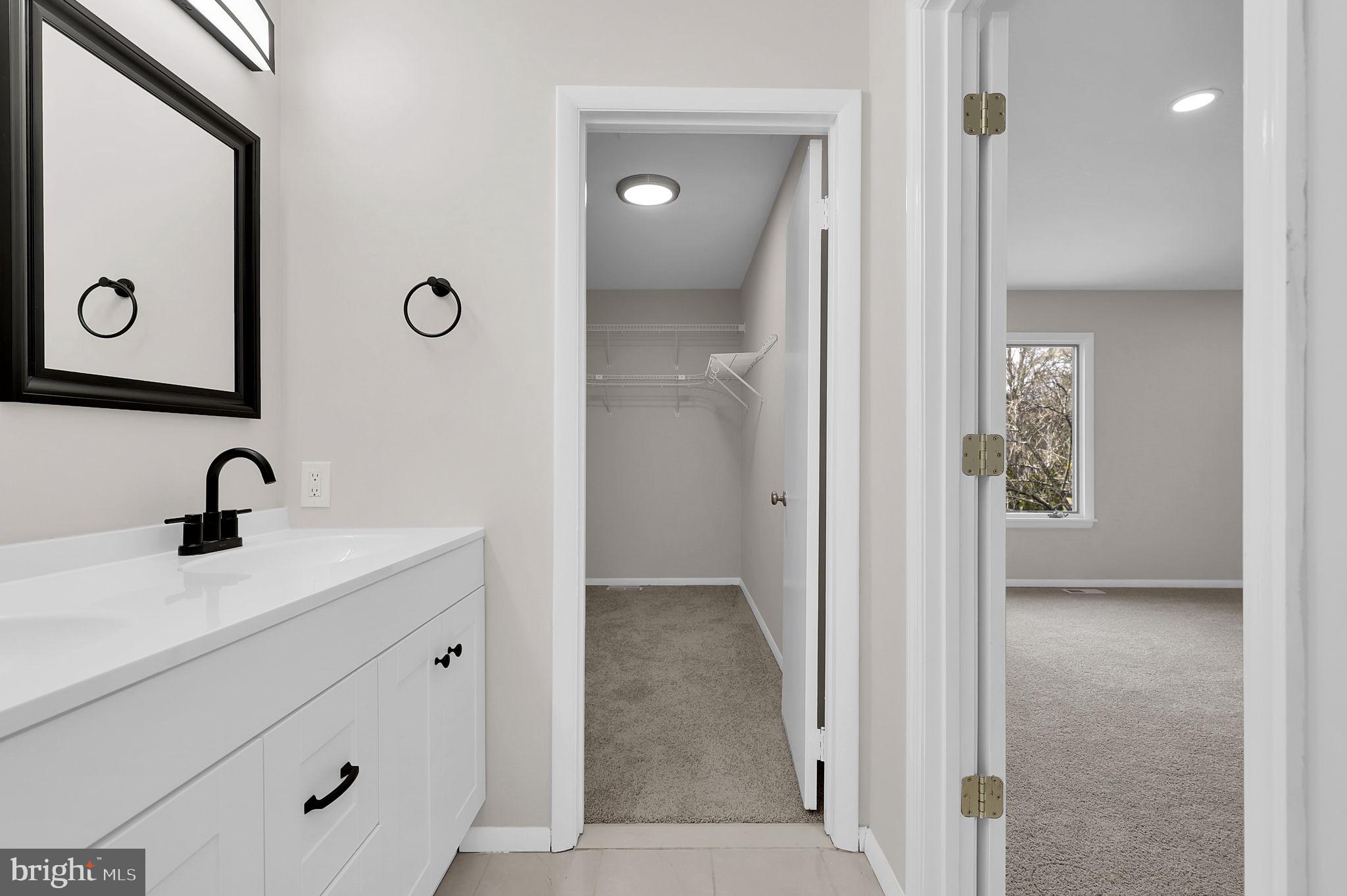 CHURCHILL TOWN SECTOR - Residential