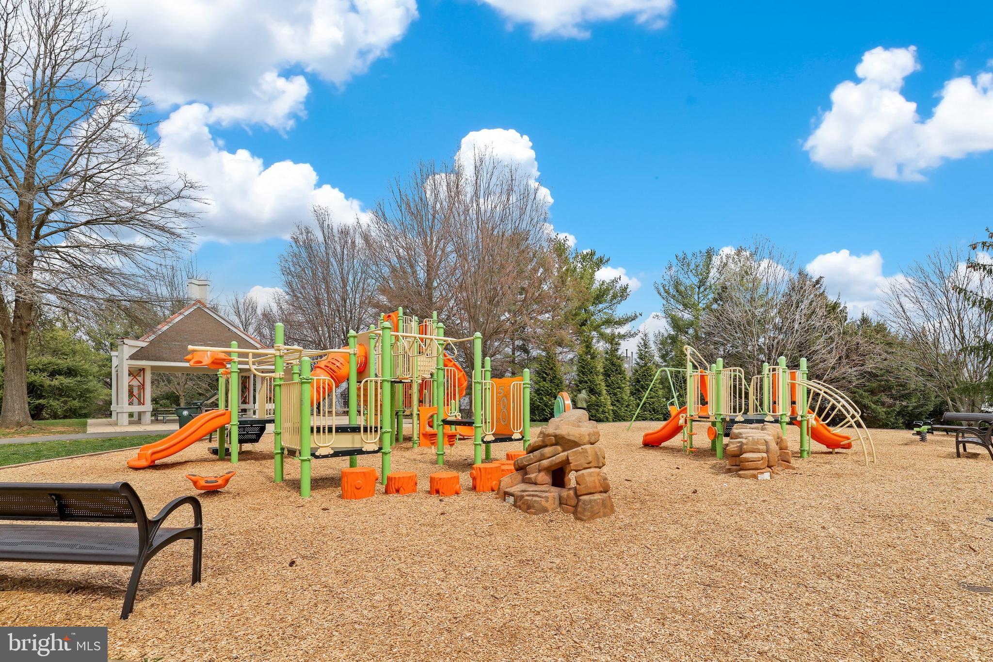 CHURCHILL TOWN SECTOR - Residential