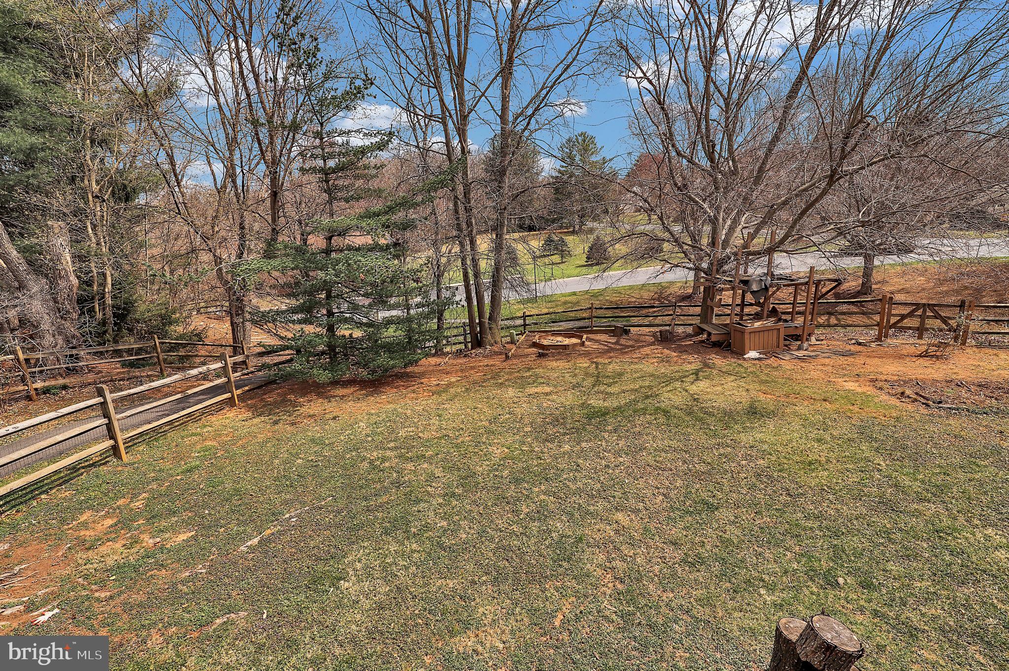 CHURCHILL TOWN SECTOR - Residential