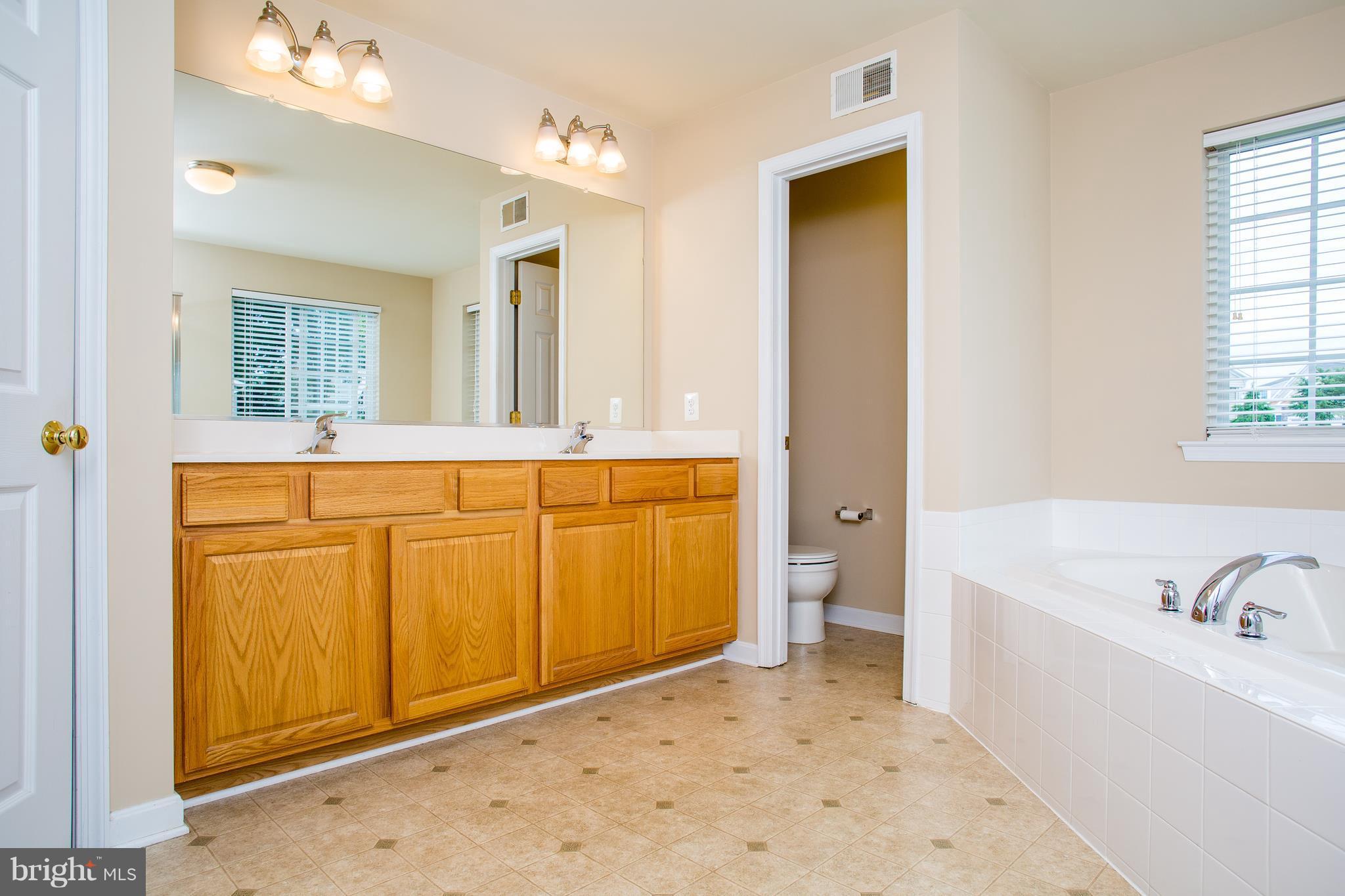 PARK RIDGE ESTATES - Residential