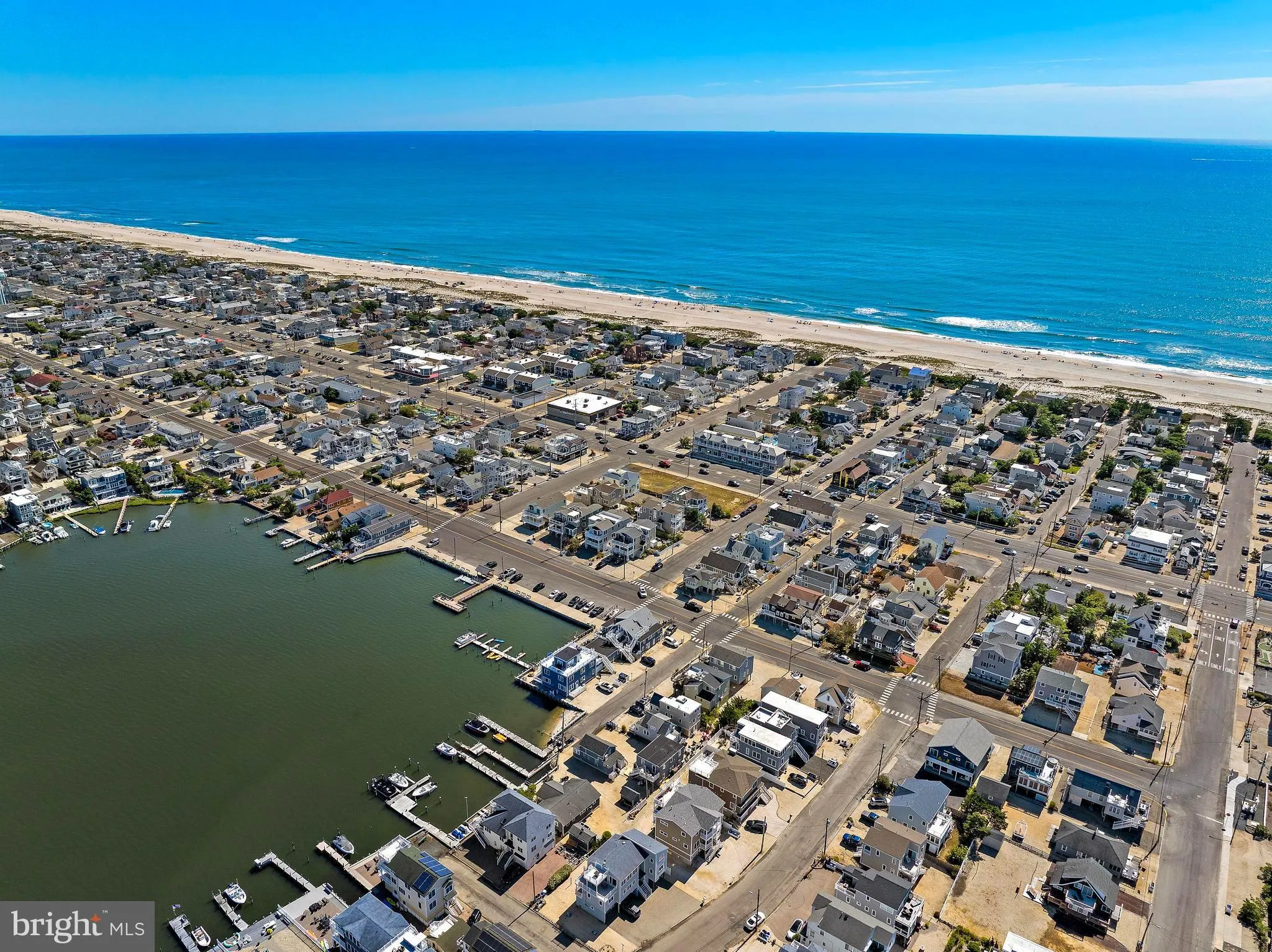 Ship Bottom, New Jersey 08008, United States, 4 Bedrooms Bedrooms, ,4 BathroomsBathrooms,Residential,Active,199648