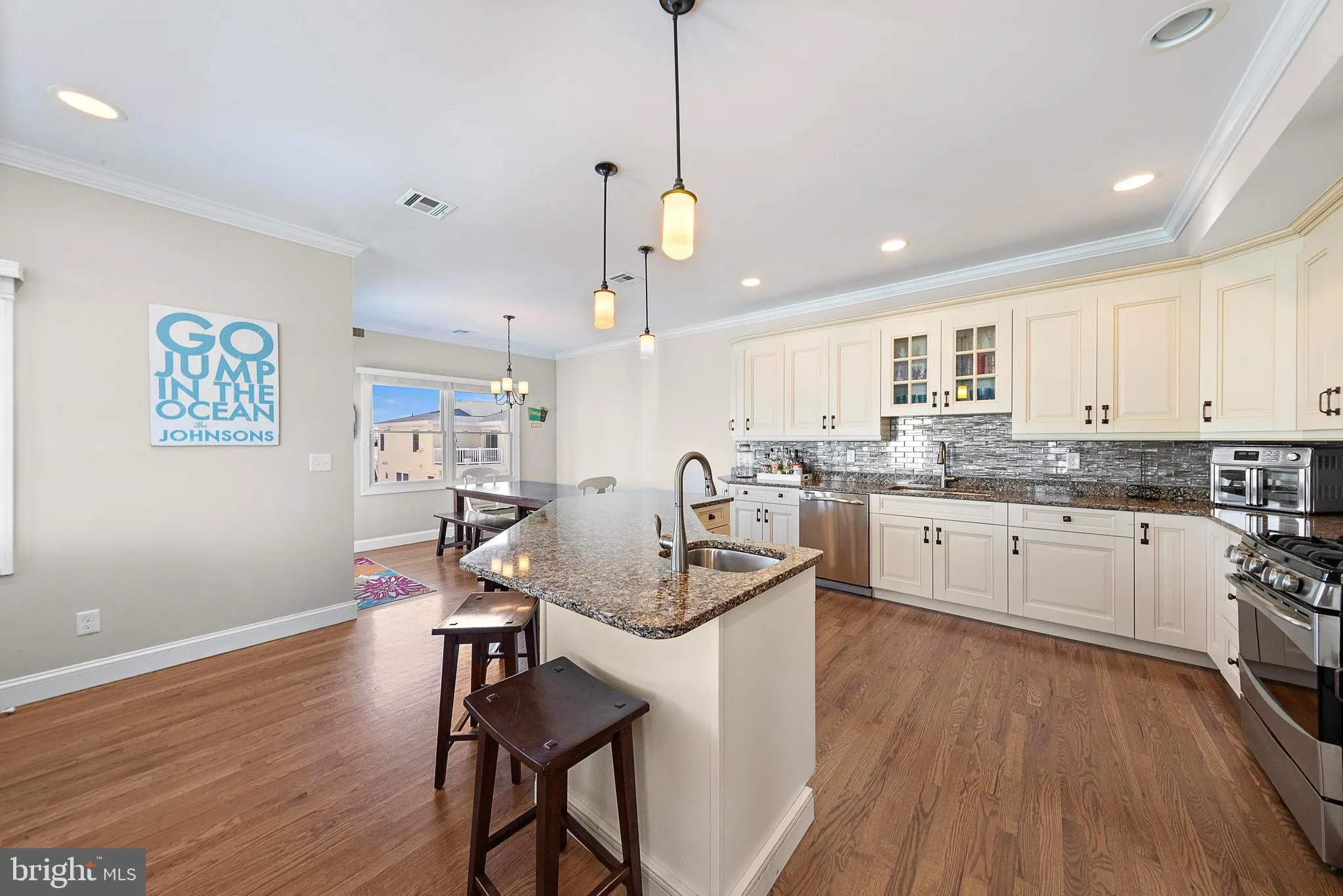 Ship Bottom, New Jersey 08008, United States, 4 Bedrooms Bedrooms, ,4 BathroomsBathrooms,Residential,Active,199648