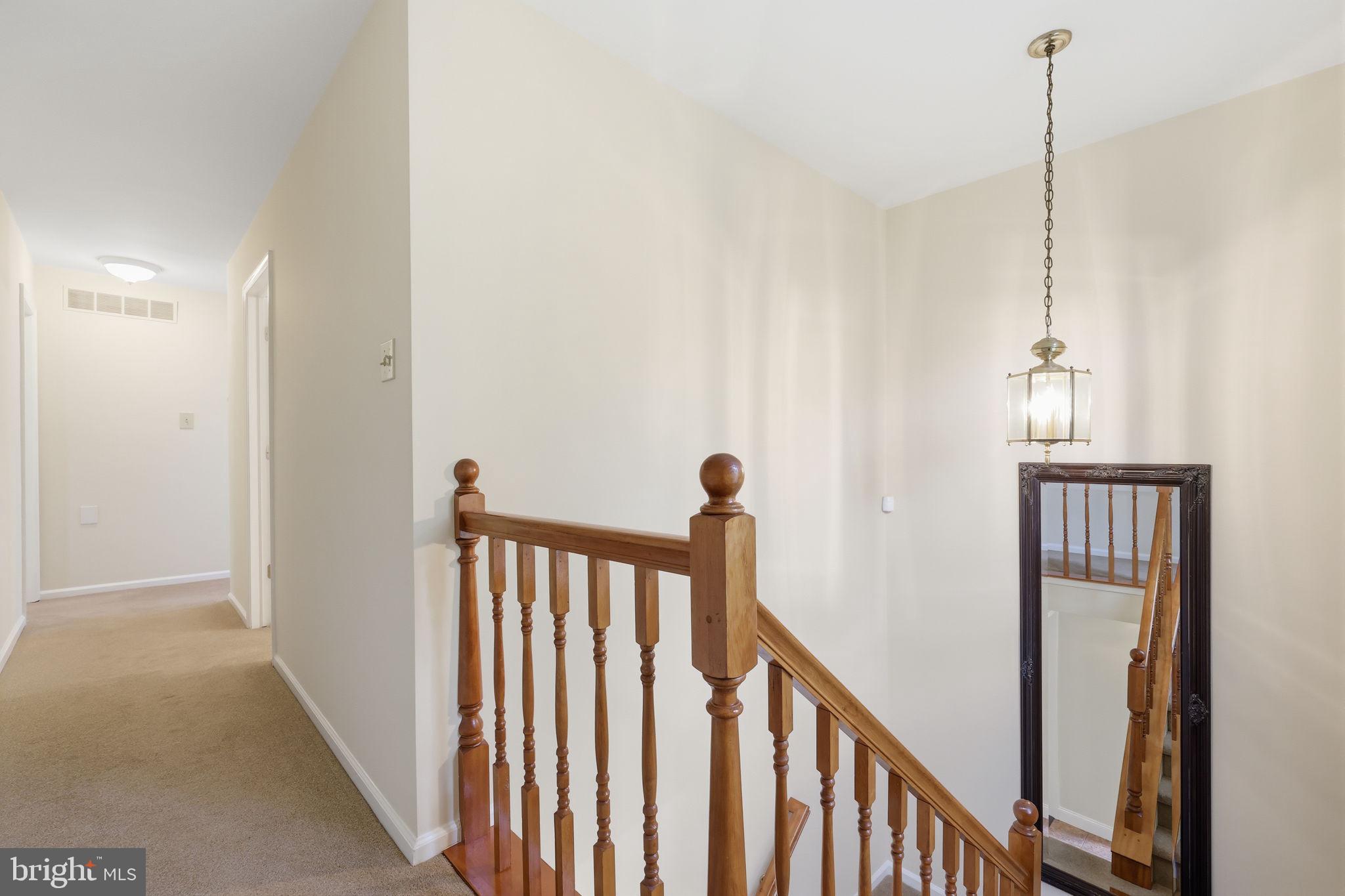 COUNTRY BEND - Residential