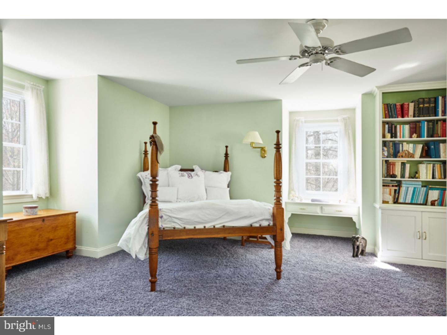 THE WOODS - Residential