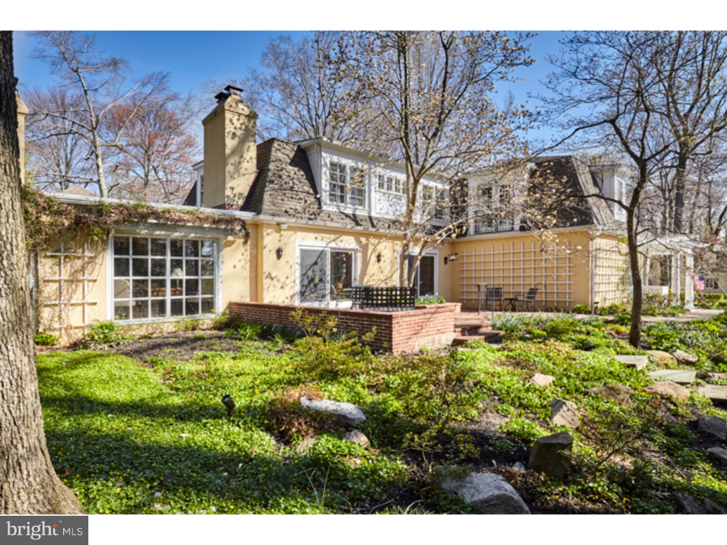 THE WOODS - Residential