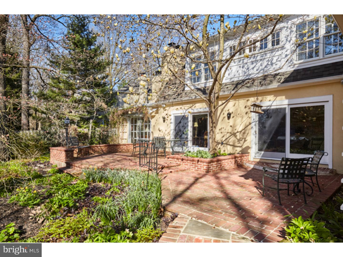 THE WOODS - Residential